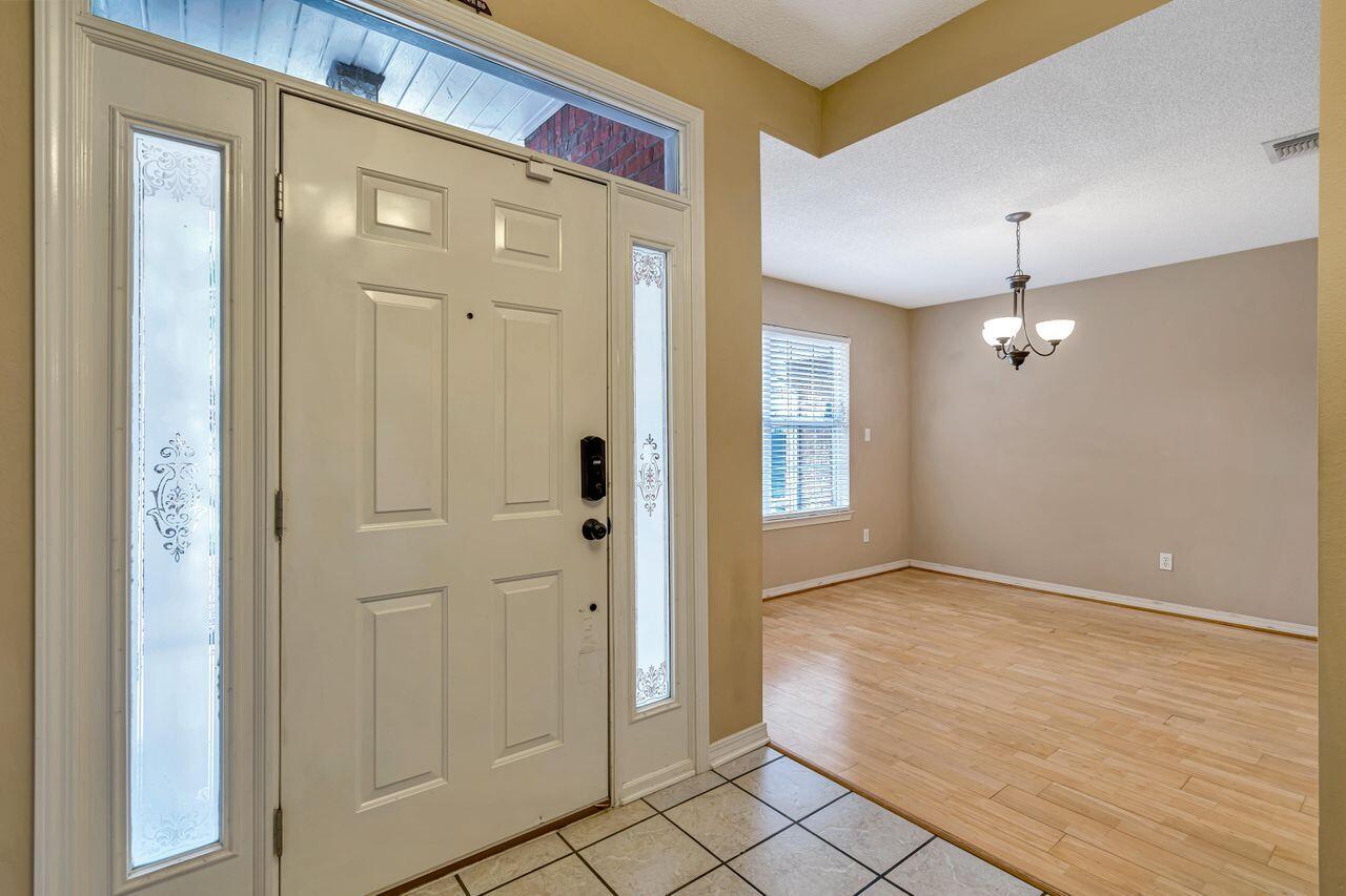 QUAYSIDE VILLAGE PH 2 - Residential