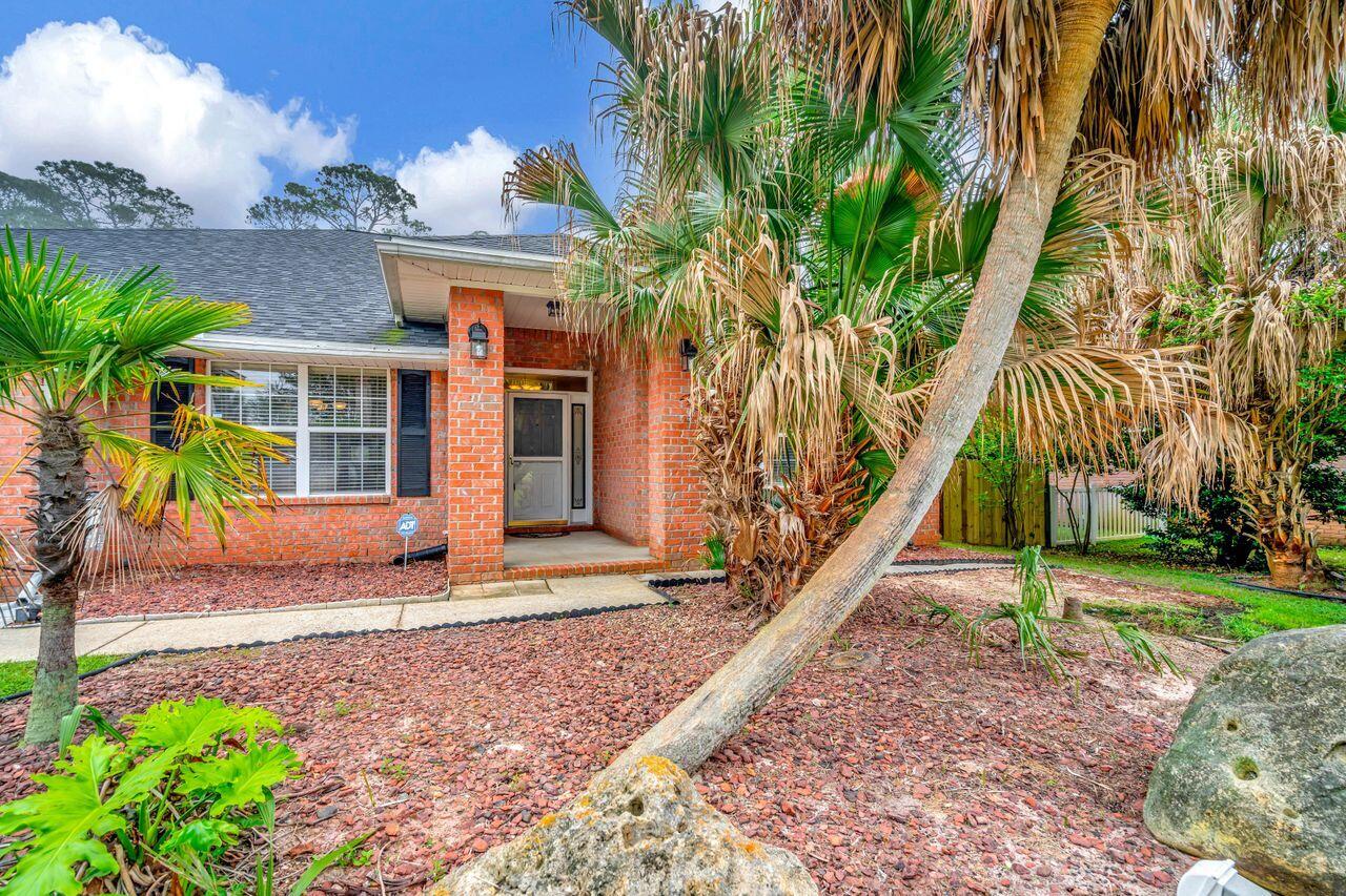 QUAYSIDE VILLAGE PH 2 - Residential