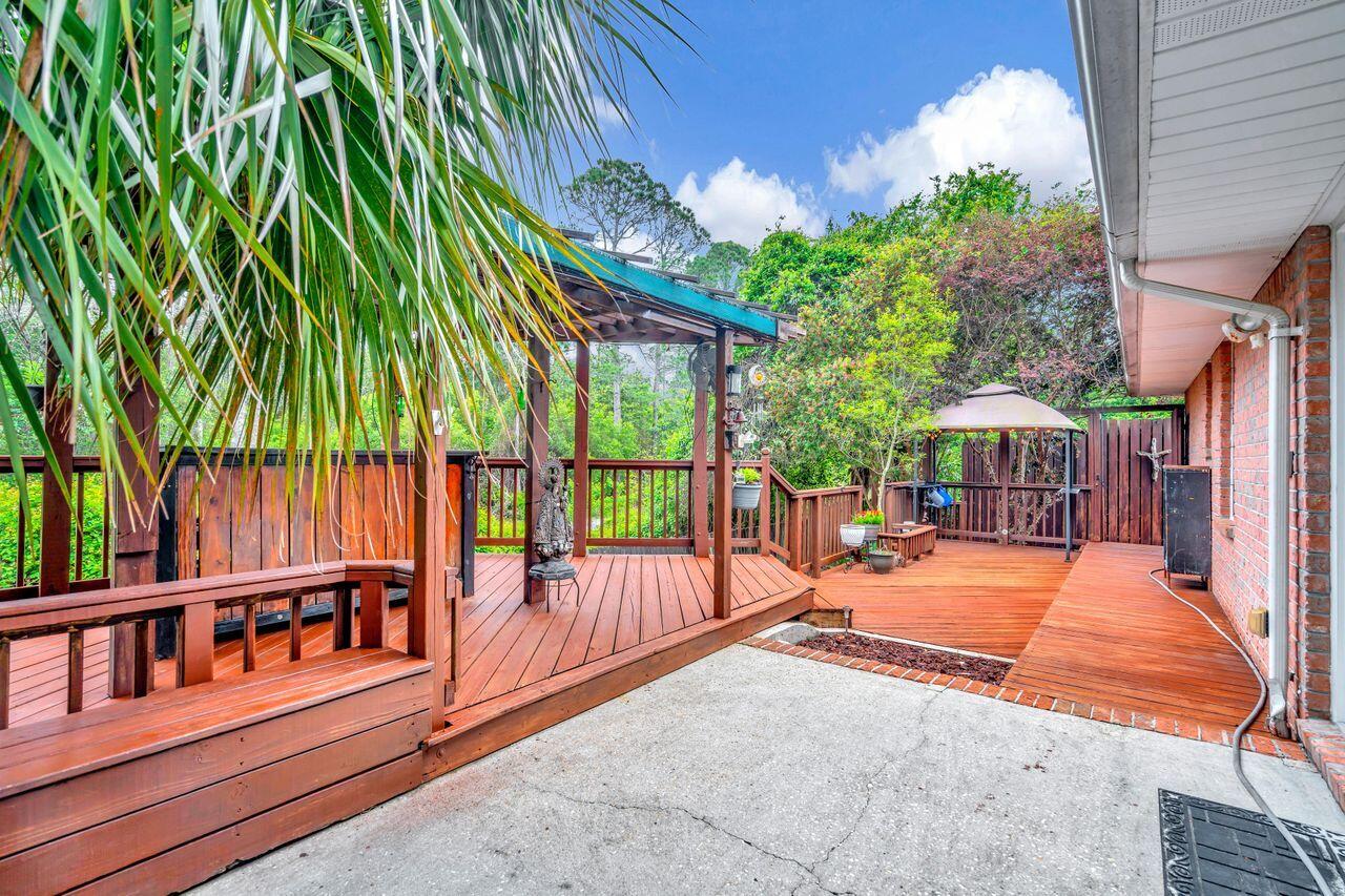 QUAYSIDE VILLAGE PH 2 - Residential