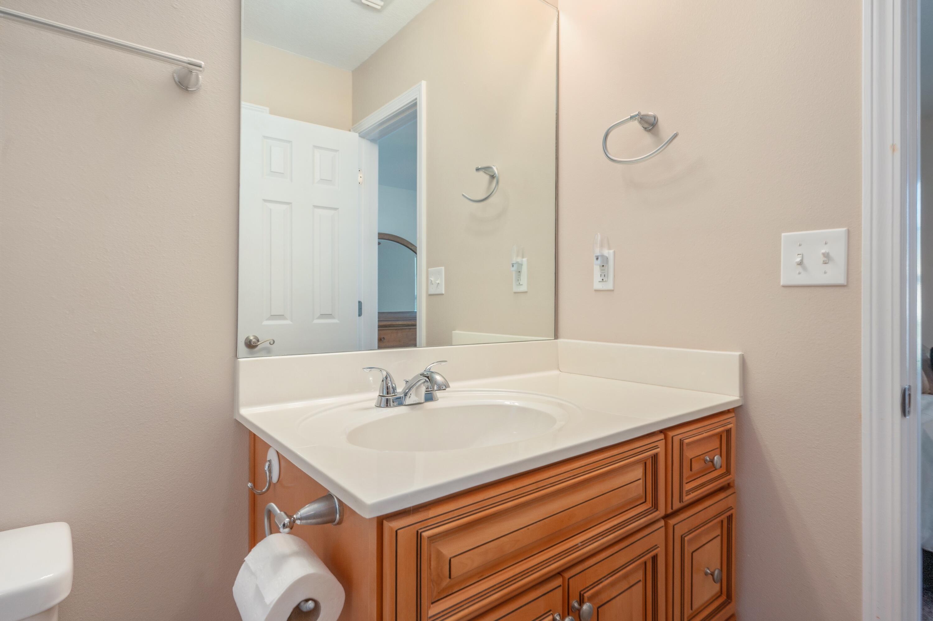 OAKWOOD LAKES ESTATES - Residential