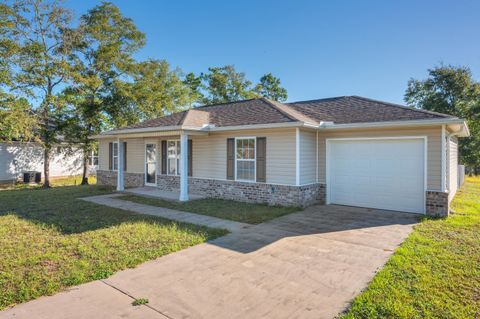 Photo of 31 Rembrandt Circle, DeFuniak Springs, FL 32433 (MLS # 959320) Photo of 31 Rembrandt Circle, DeFuniak Springs, FL 32433 (MLS # 959320)