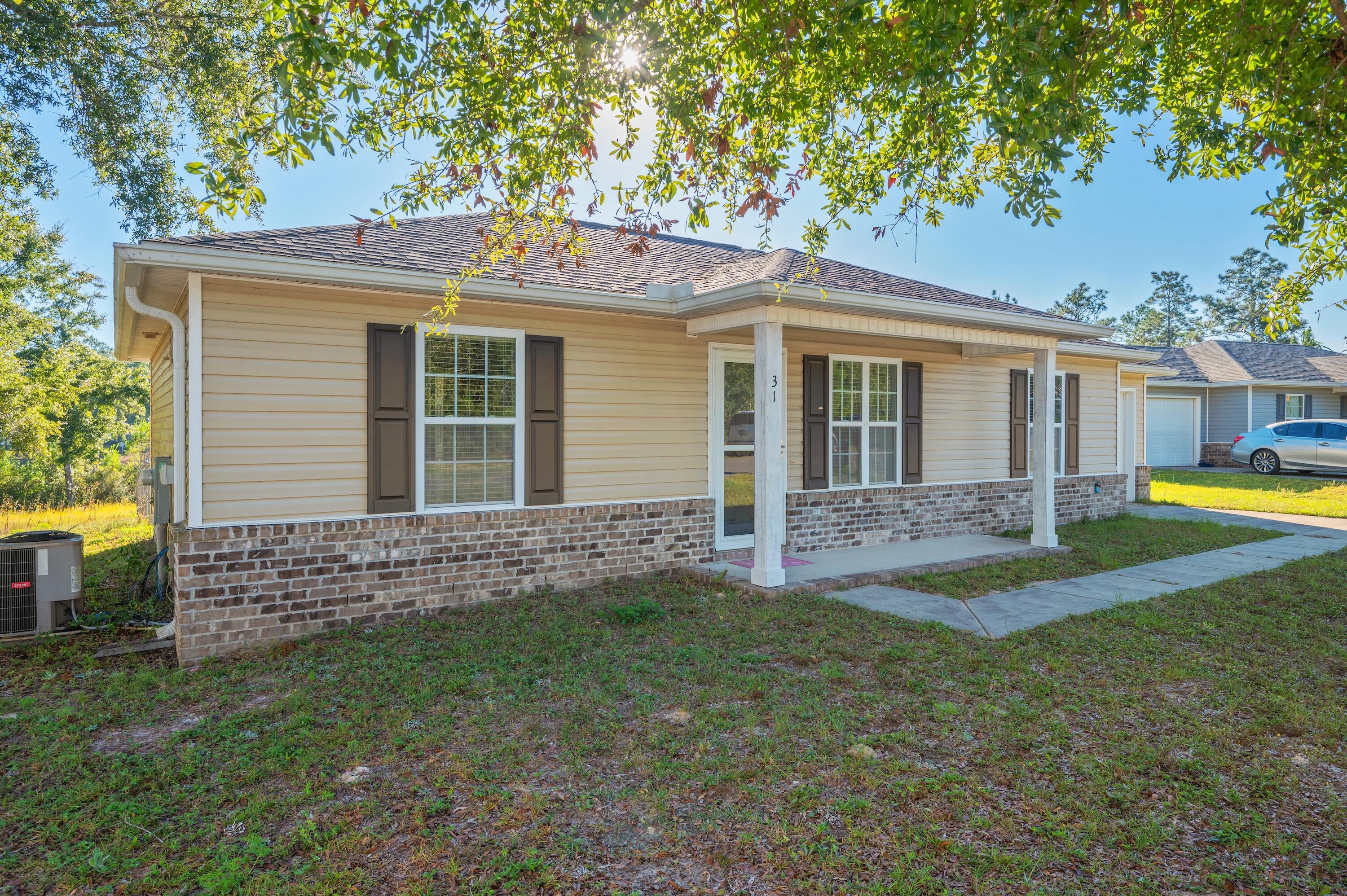 OAKWOOD LAKES ESTATES - Residential