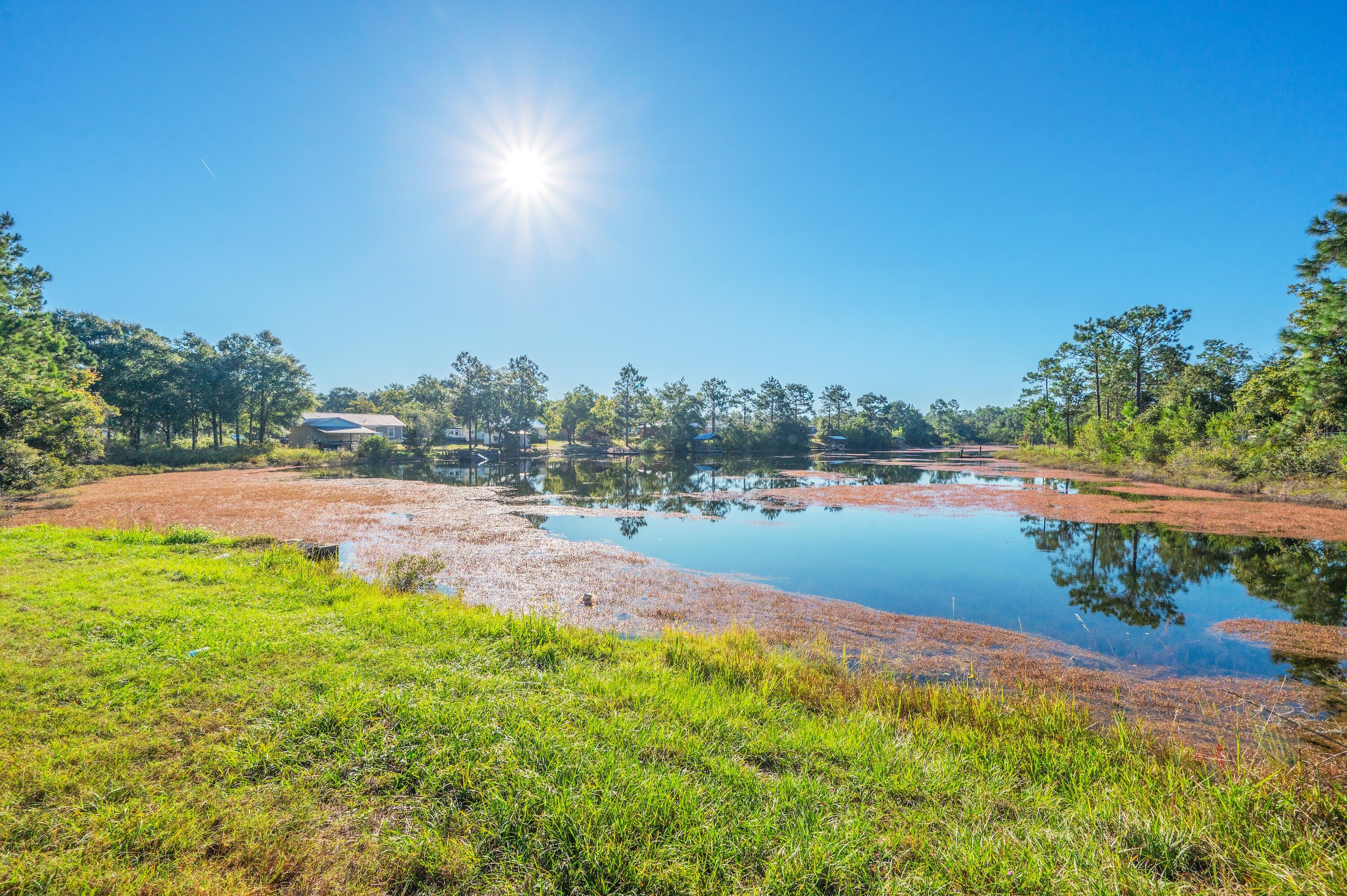 OAKWOOD LAKES ESTATES - Residential