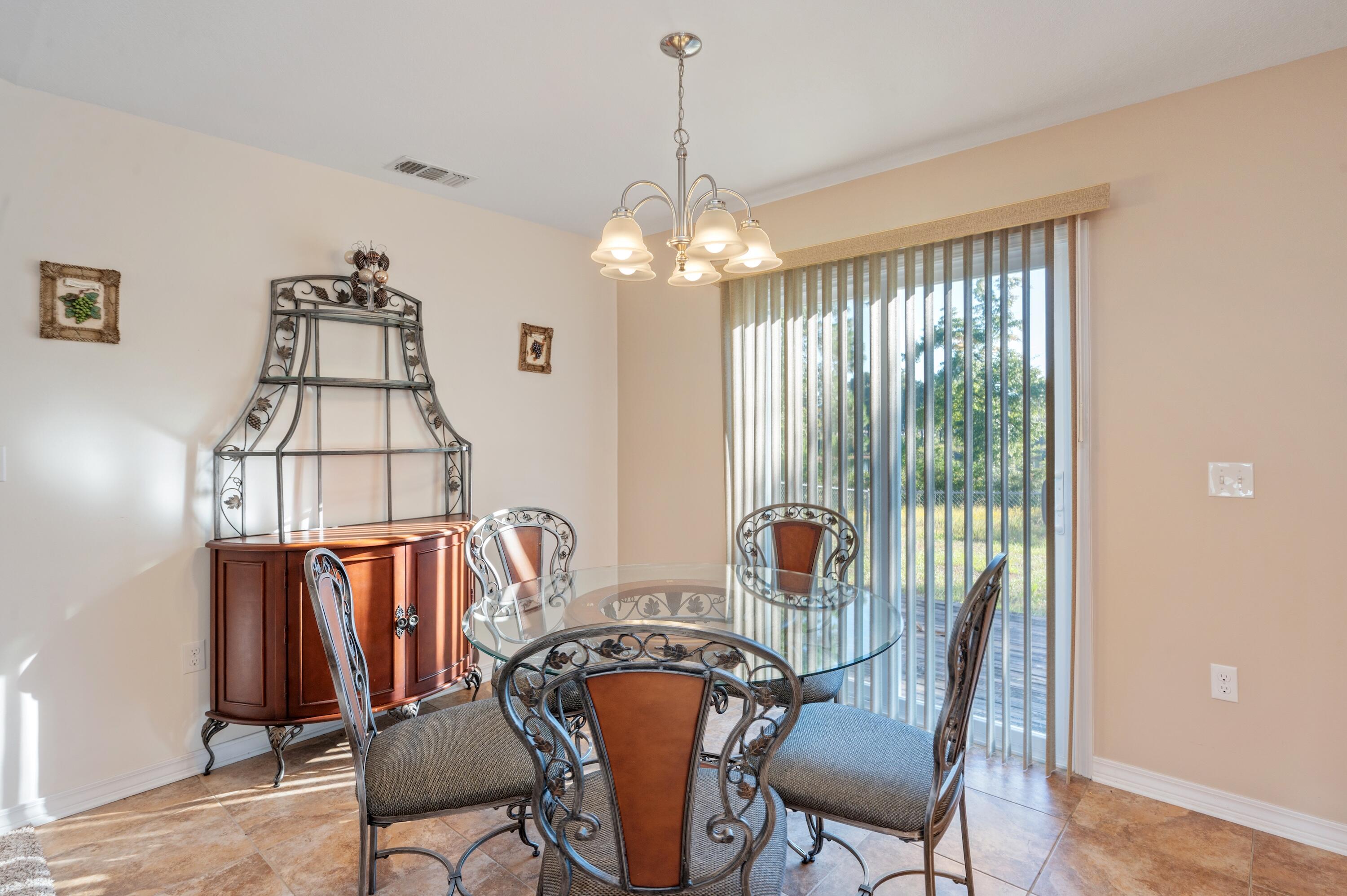 OAKWOOD LAKES ESTATES - Residential