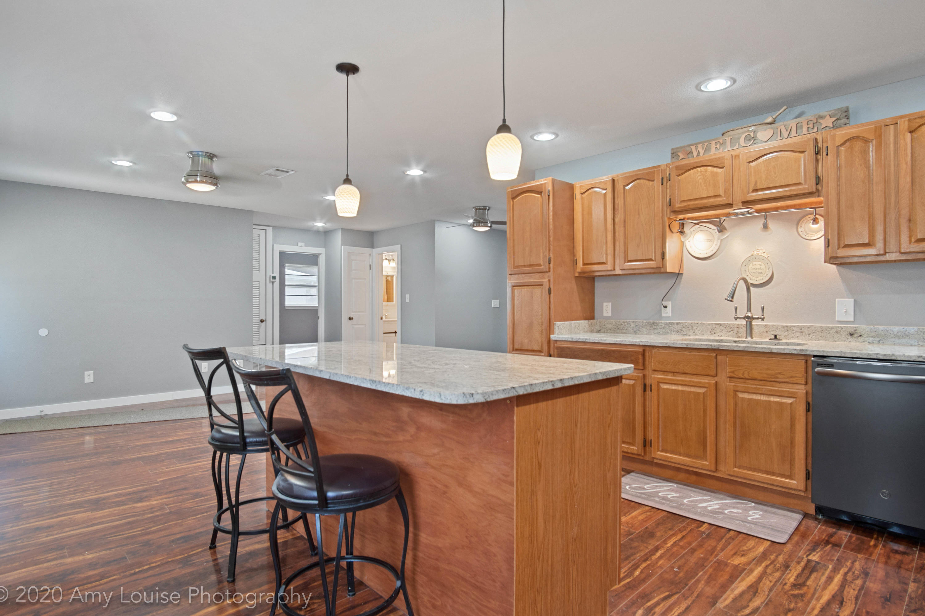 OAK TREE PARK - Residential