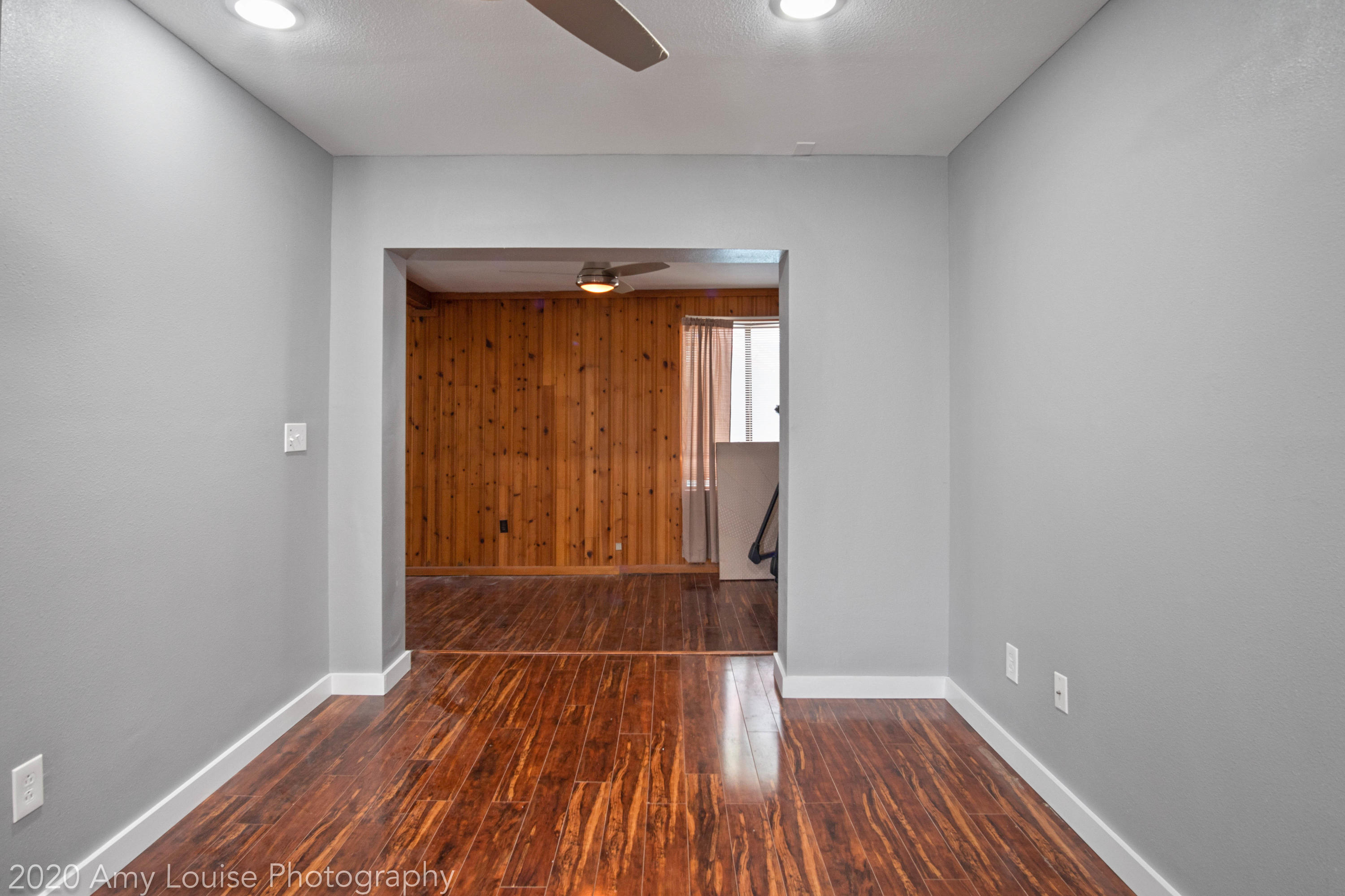 OAK TREE PARK - Residential
