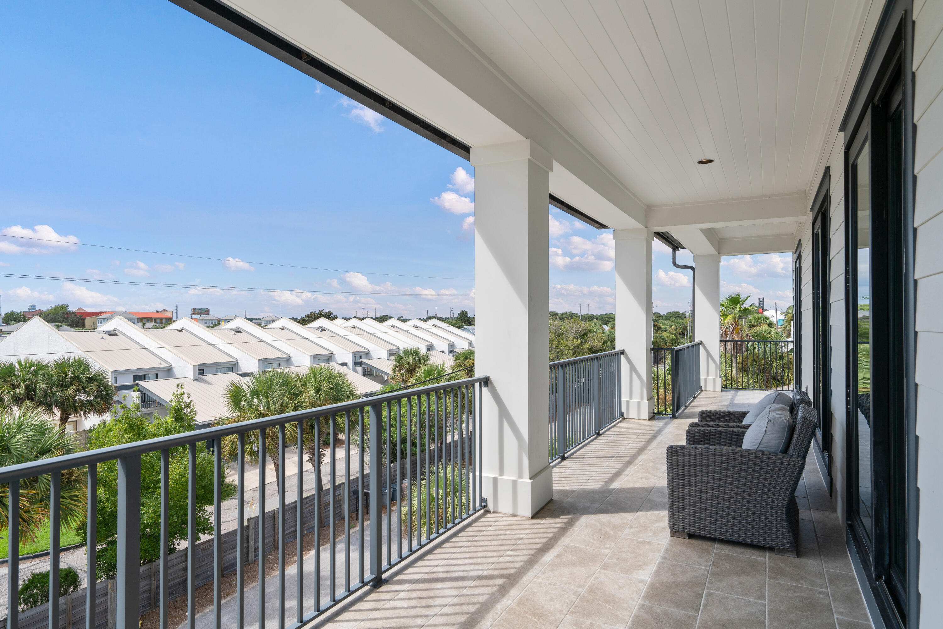 SNOWDRIFT BEACH - Residential