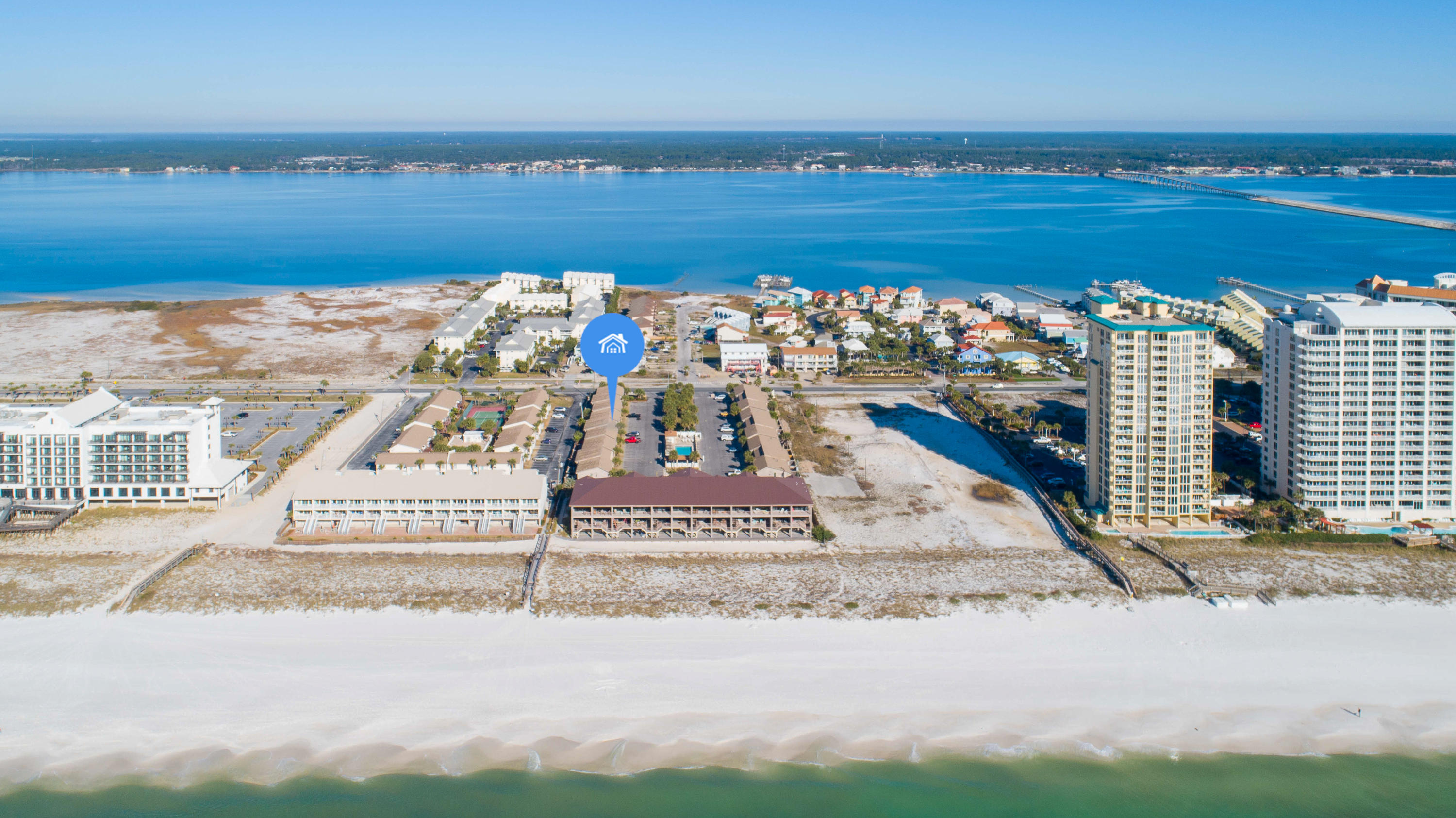 SUGAR BEACH T/H - Residential