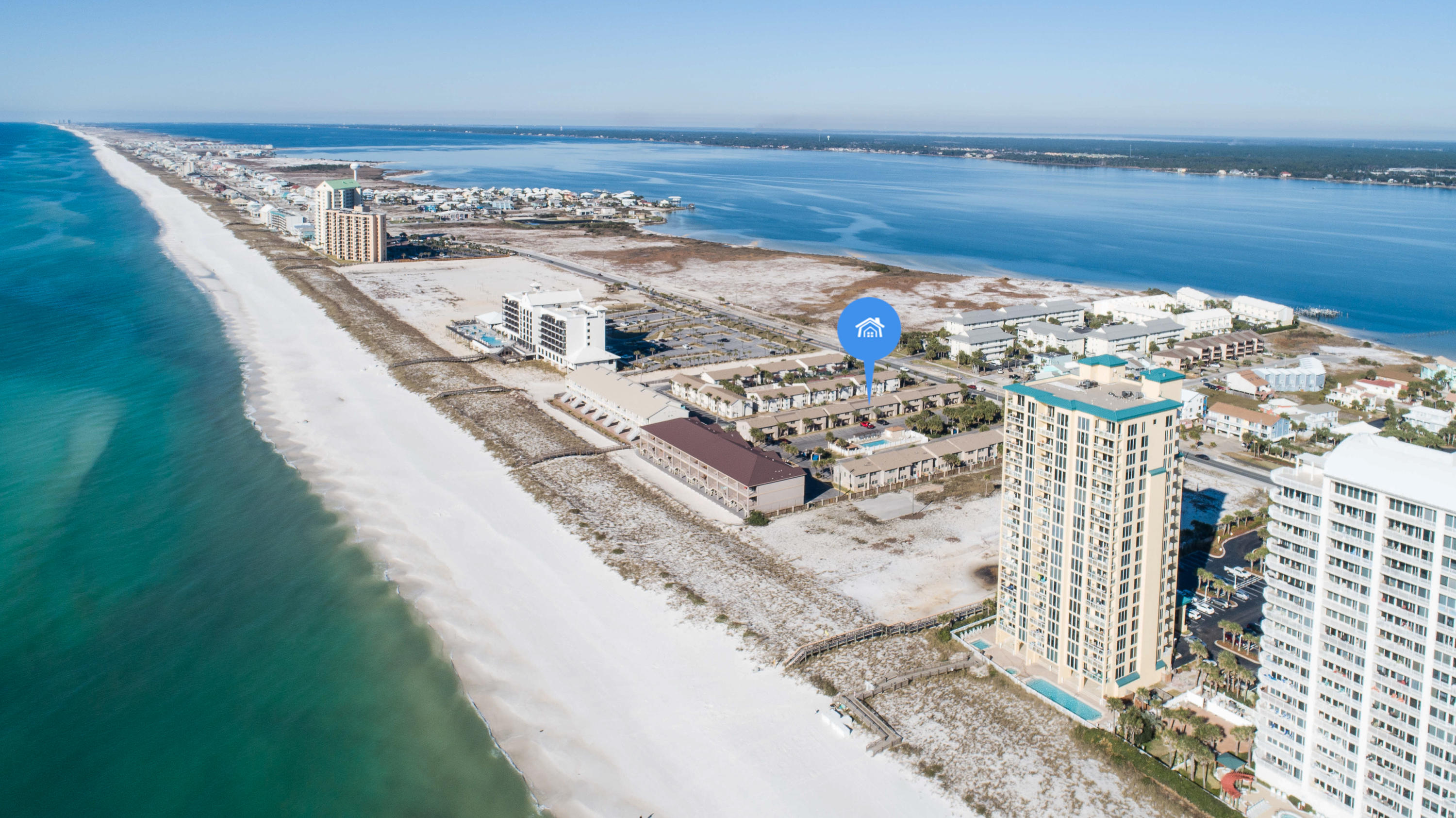 SUGAR BEACH T/H - Residential