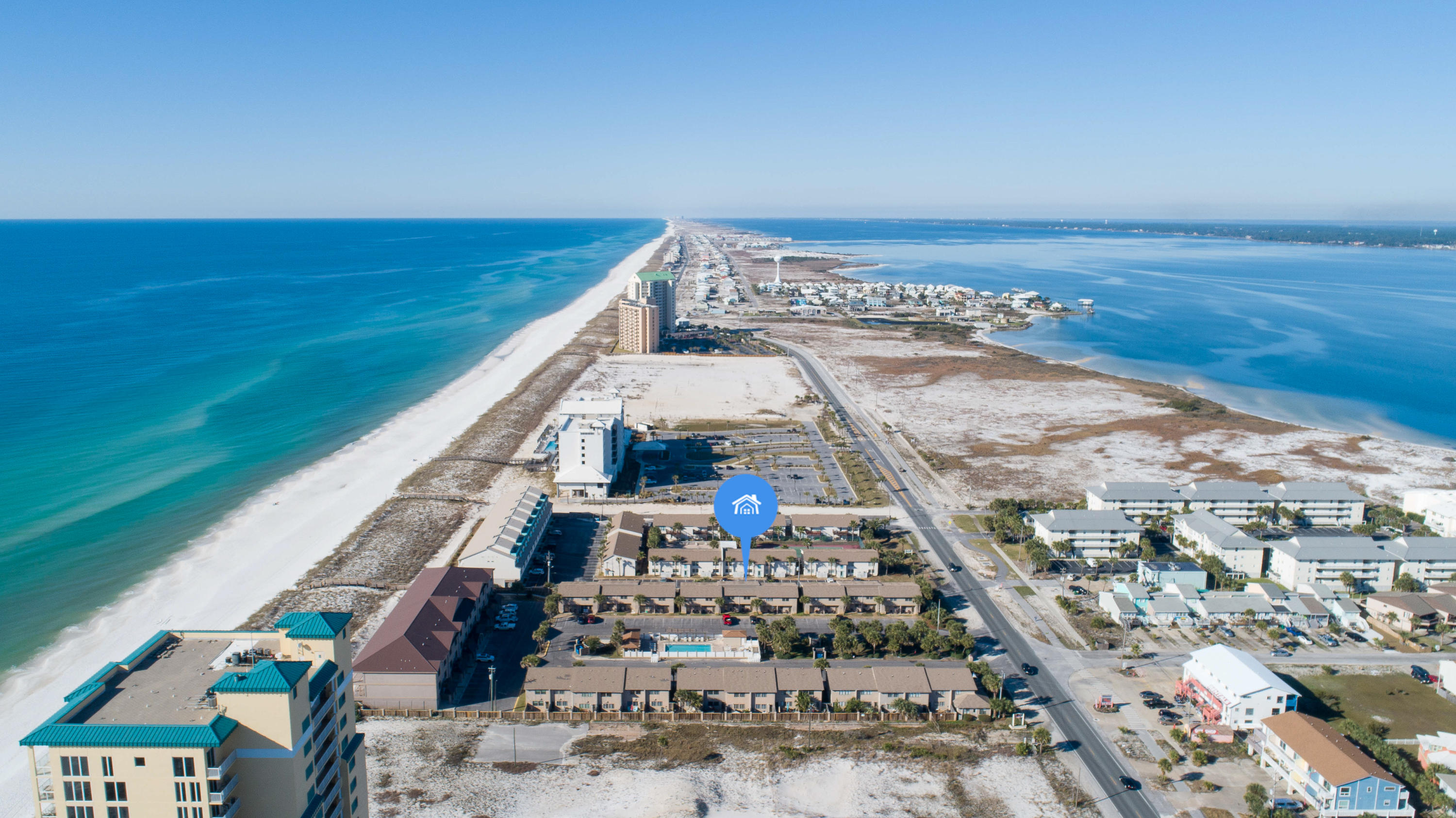 SUGAR BEACH T/H - Residential