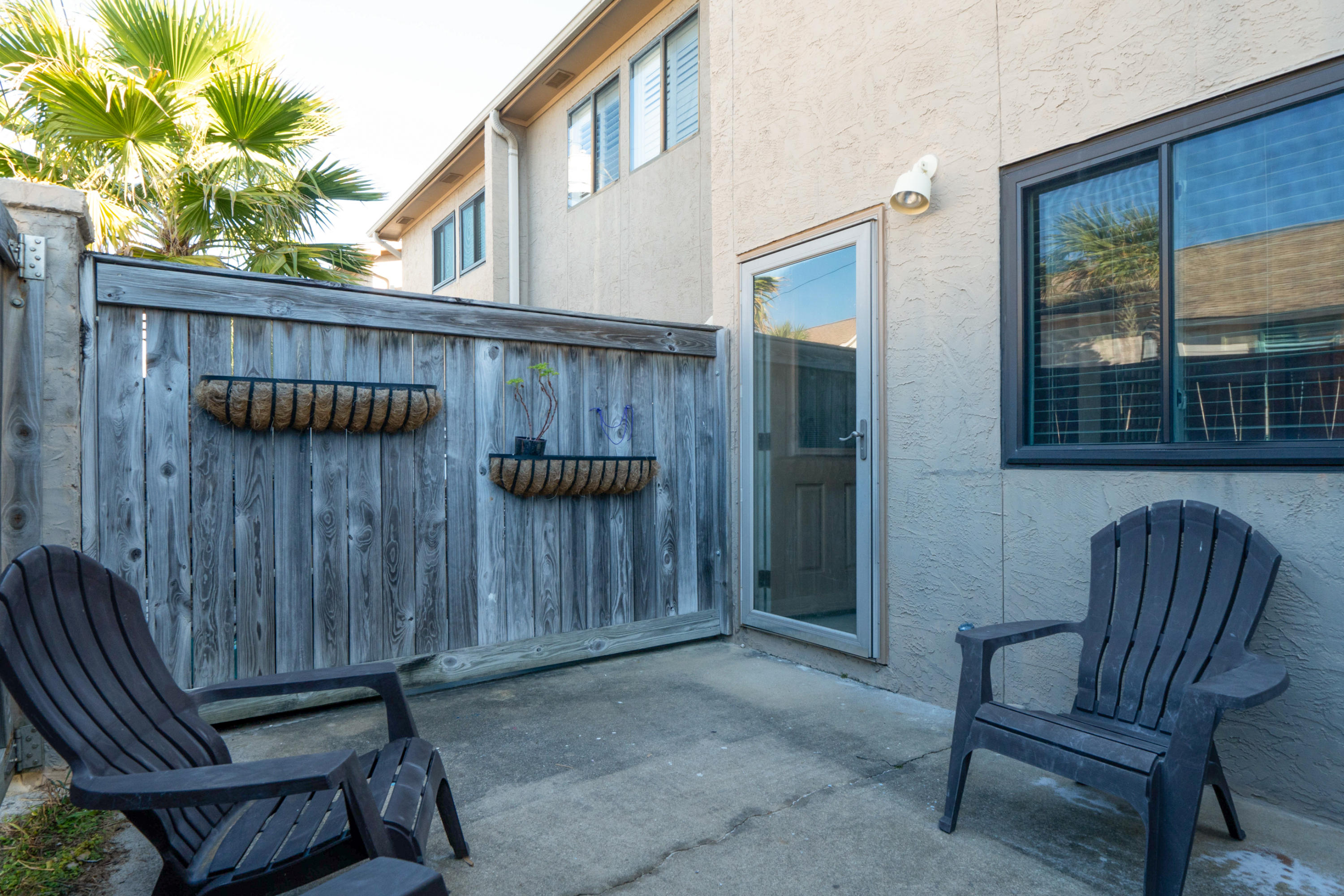 SUGAR BEACH T/H - Residential