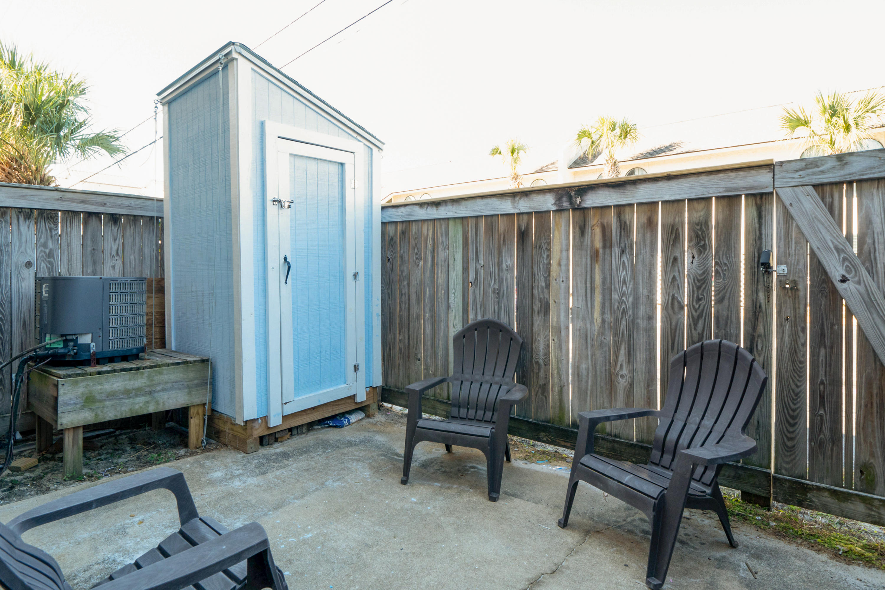 SUGAR BEACH T/H - Residential