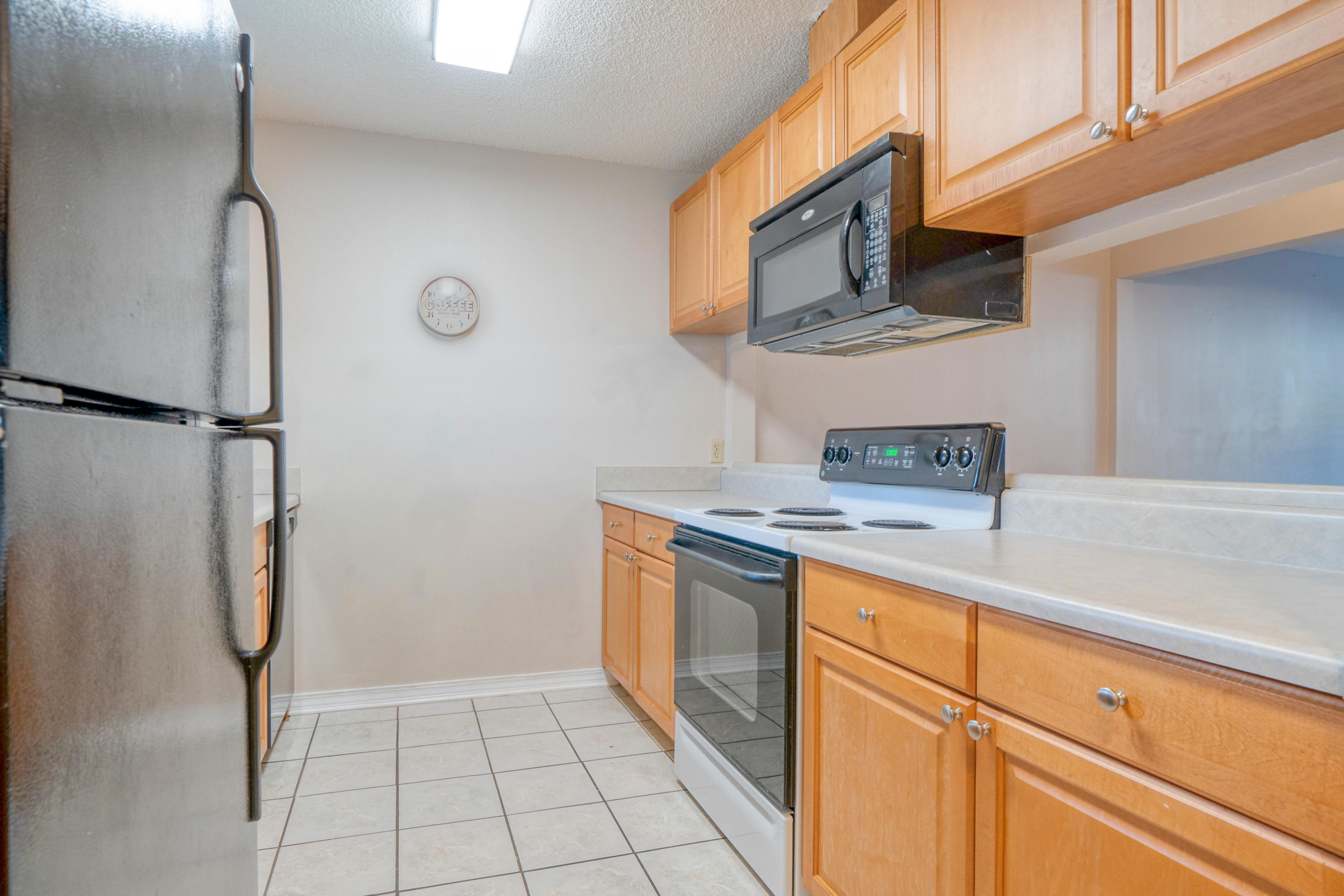 SUGAR BEACH T/H - Residential