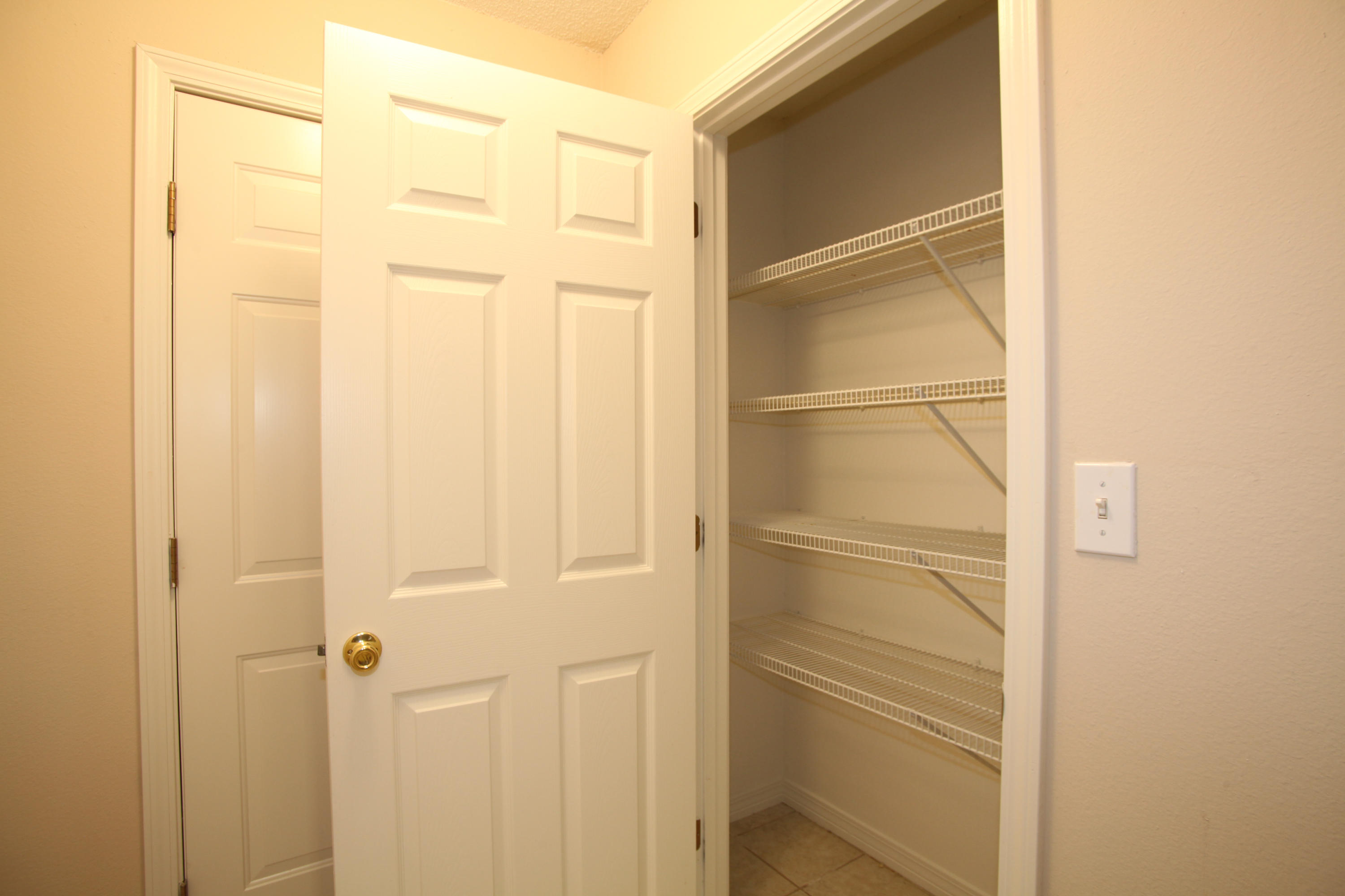 OAKDALE MINI FARMS - Residential