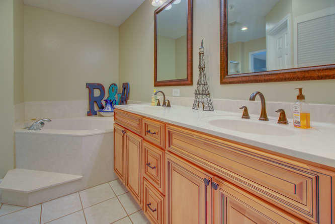 CLEAR CREEK ESTATES - Residential