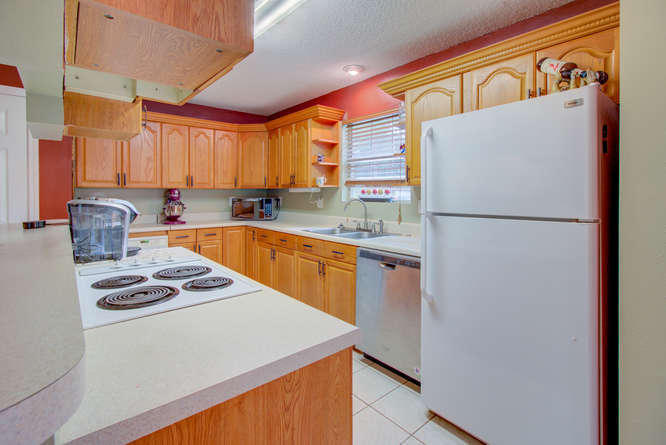 CLEAR CREEK ESTATES - Residential