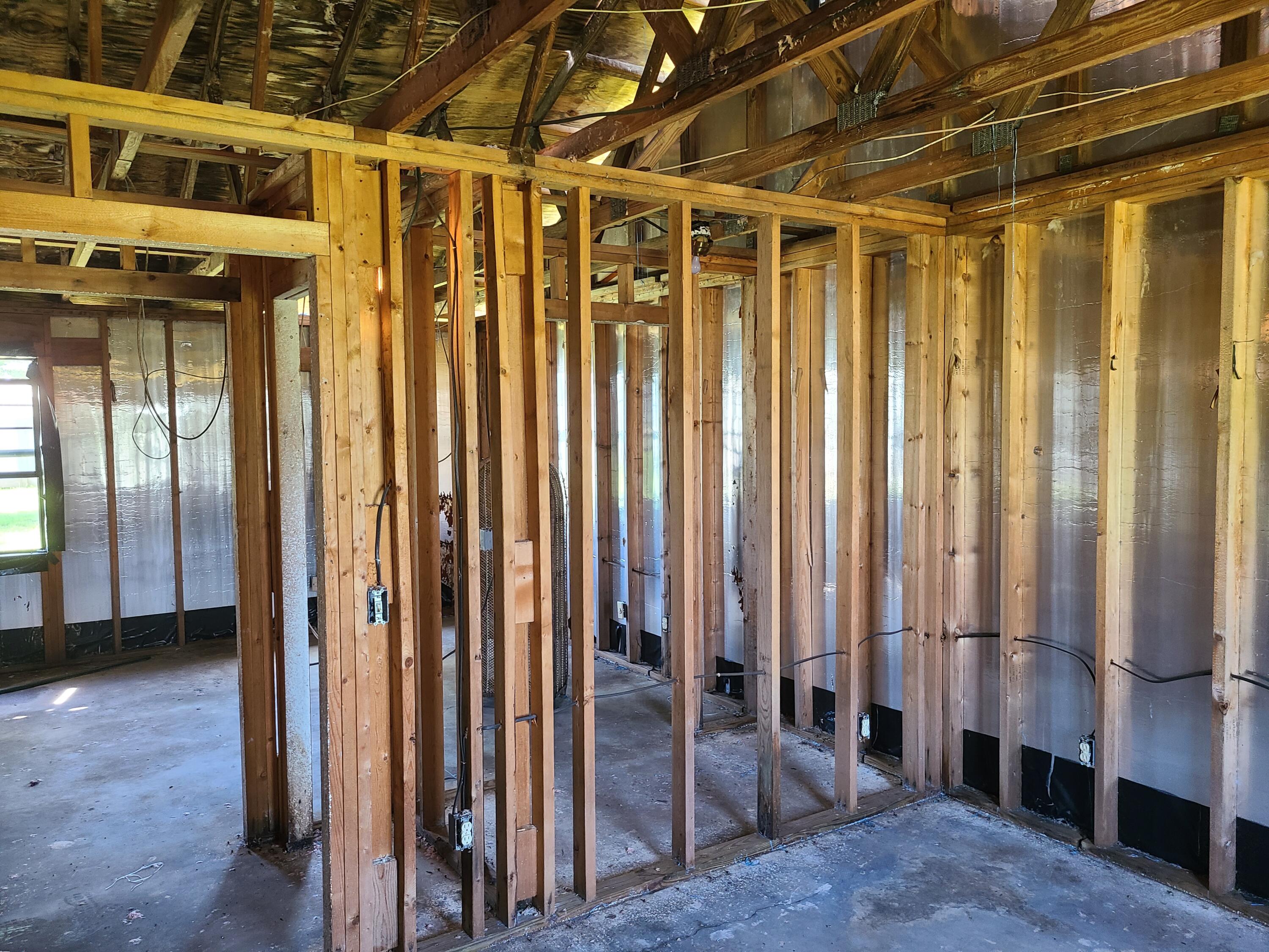 BOAT RACE ESTATES - Residential