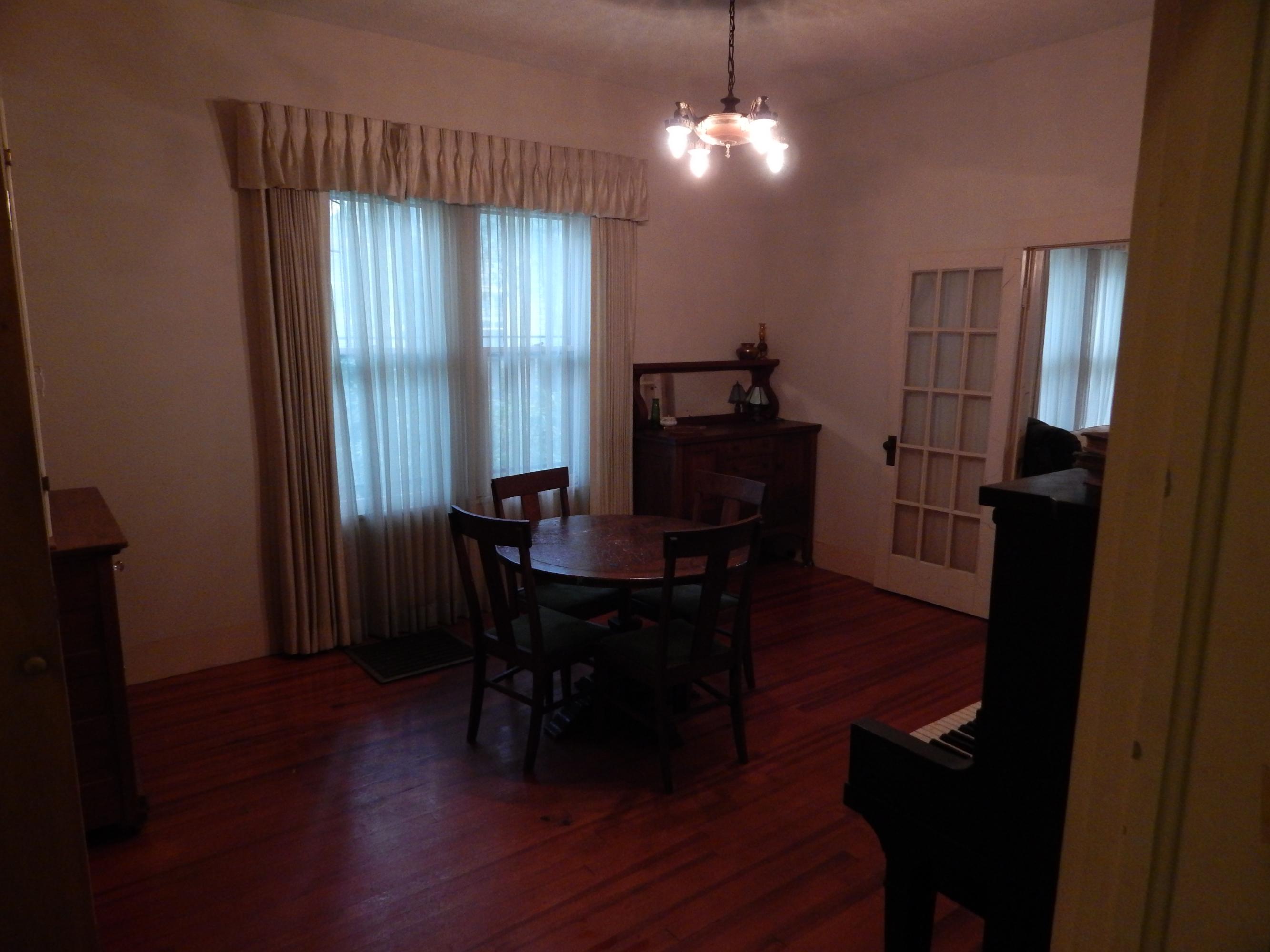 DEFUNIAK SPRINGS TOWN OF - Residential