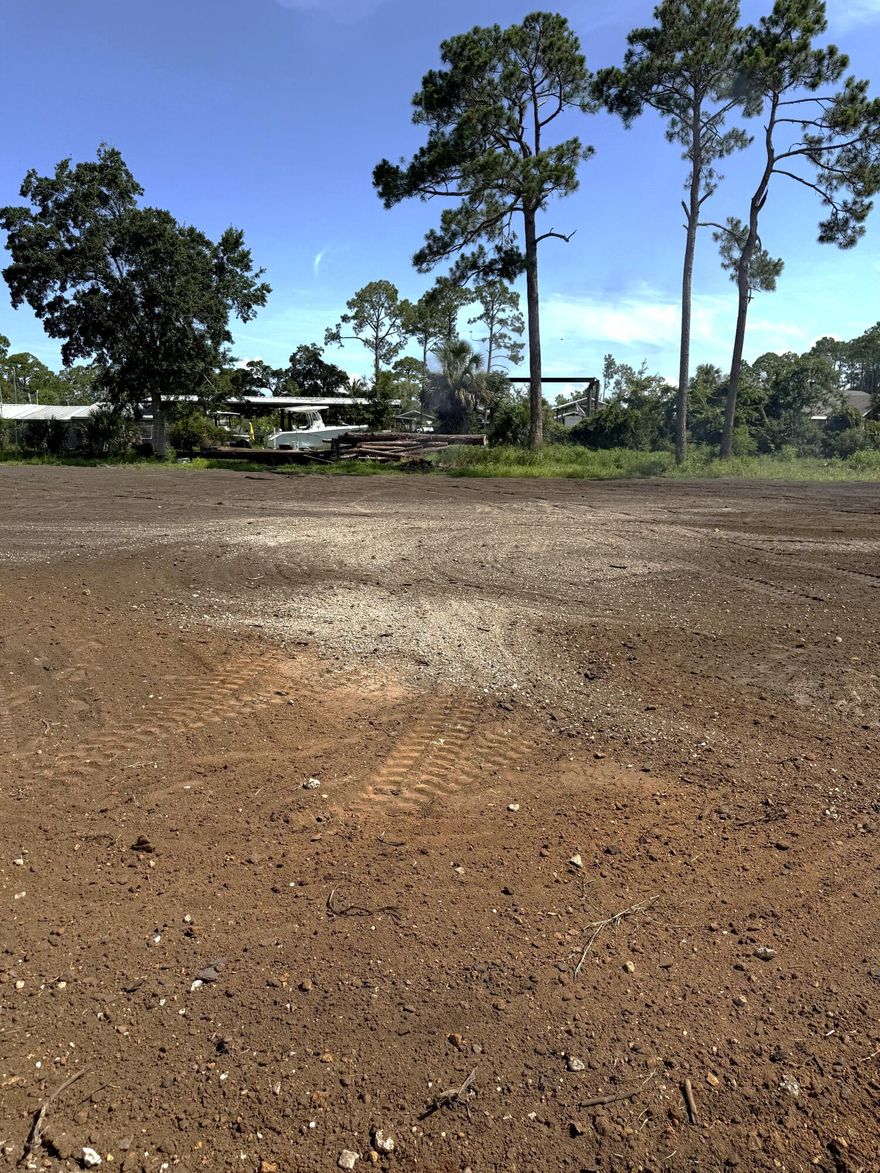 NEW RV APPROVED BAY VIEW LOTS NEAR CAPE SAN BLAS AND PRESNELL'S BAYSIDE MARINA!!!!Lots will have paved road, water, sewer, and electric. With the current zoning, the lots are also eligible for rental by the day, week, or month. Subject to very reasonable restrictions, with NO HOA. Great location at Simmons Bayou and just minutes from Cape San Blas. Other parcels are available. Owner is a licensed real estate broker. Some dimensions were obtained from the Gulf PA site.