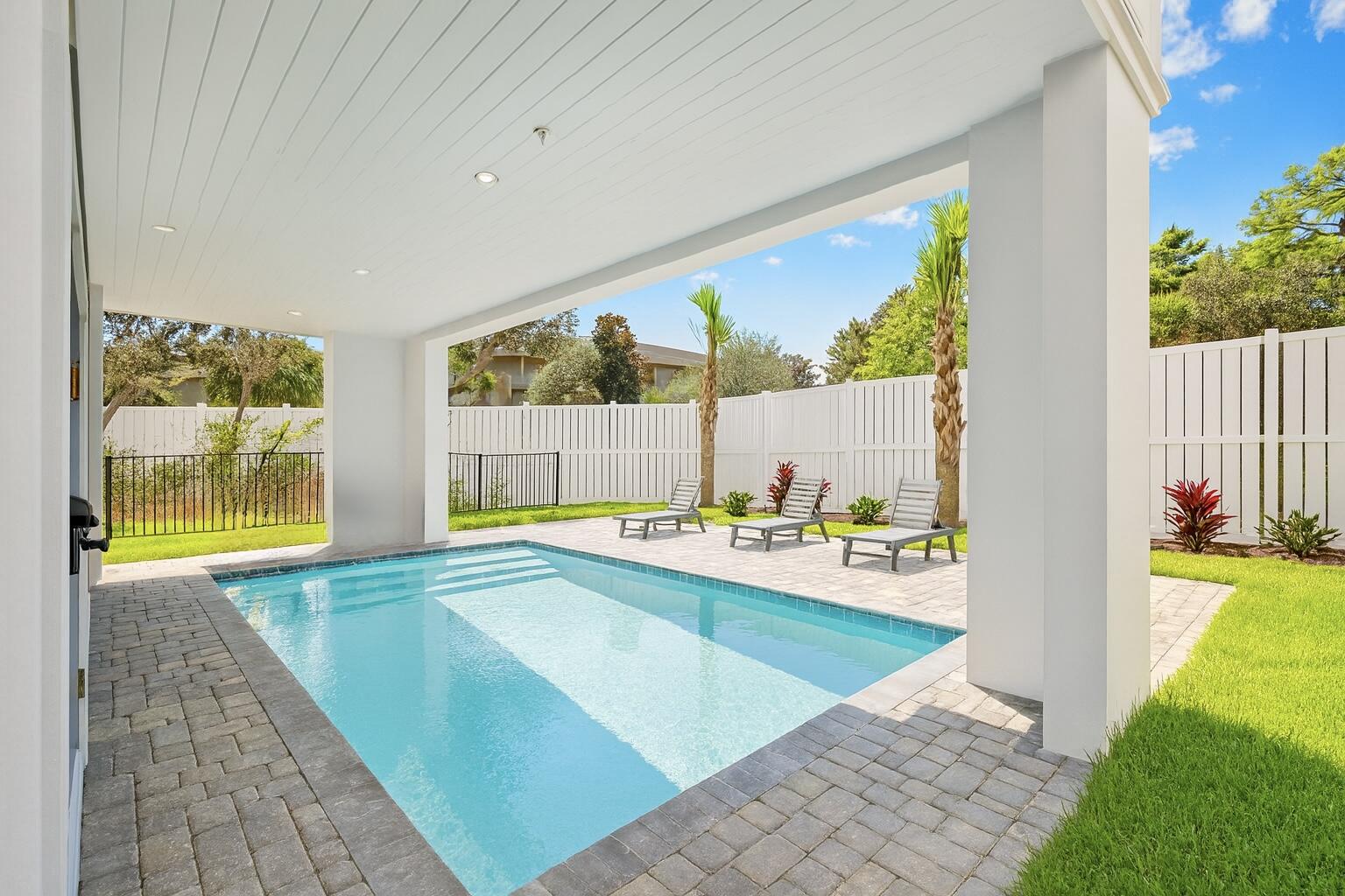 BLUE MOUNTAIN ESTATES - Residential