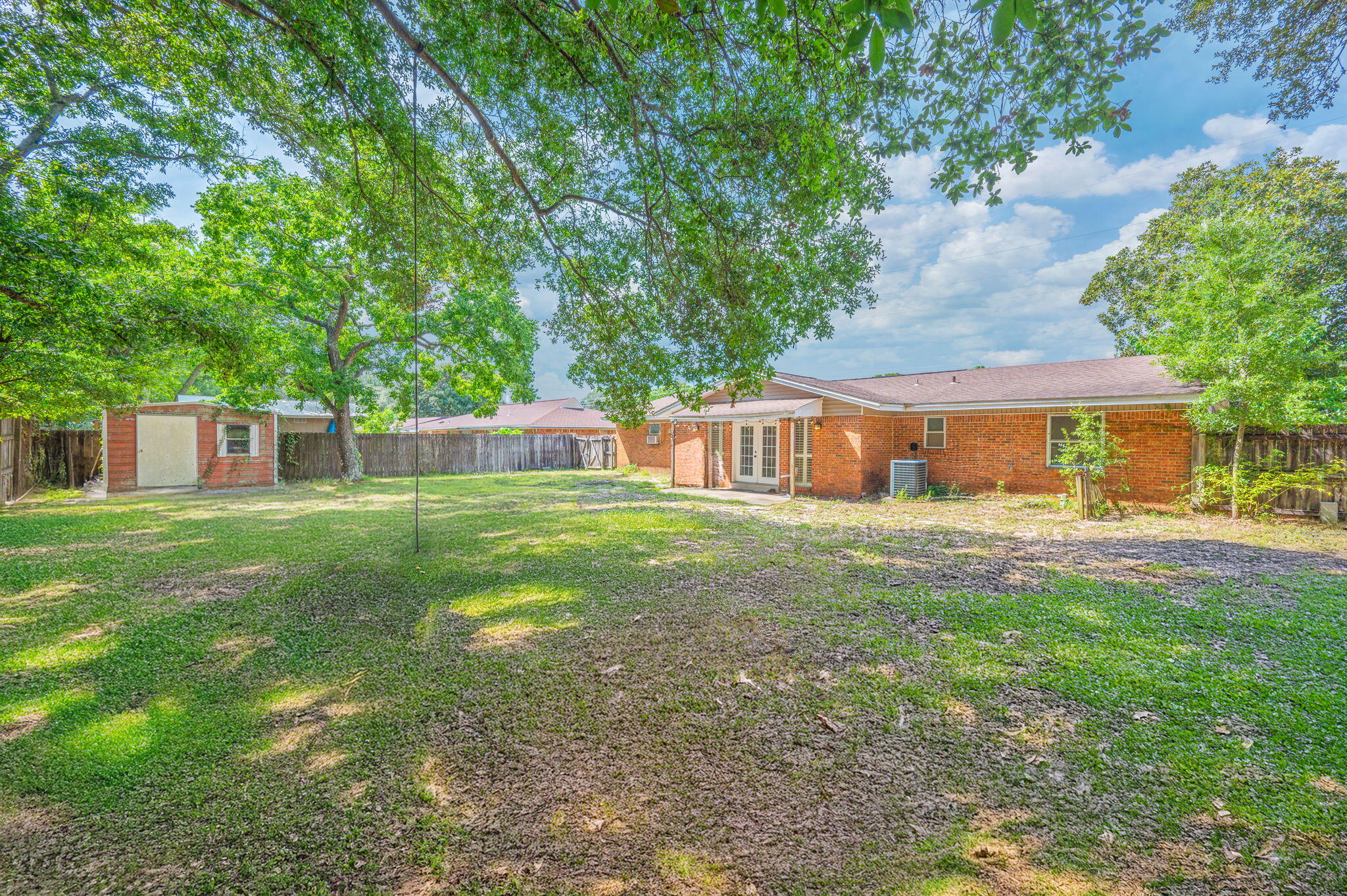 MIRAMAR ESTATES - Residential