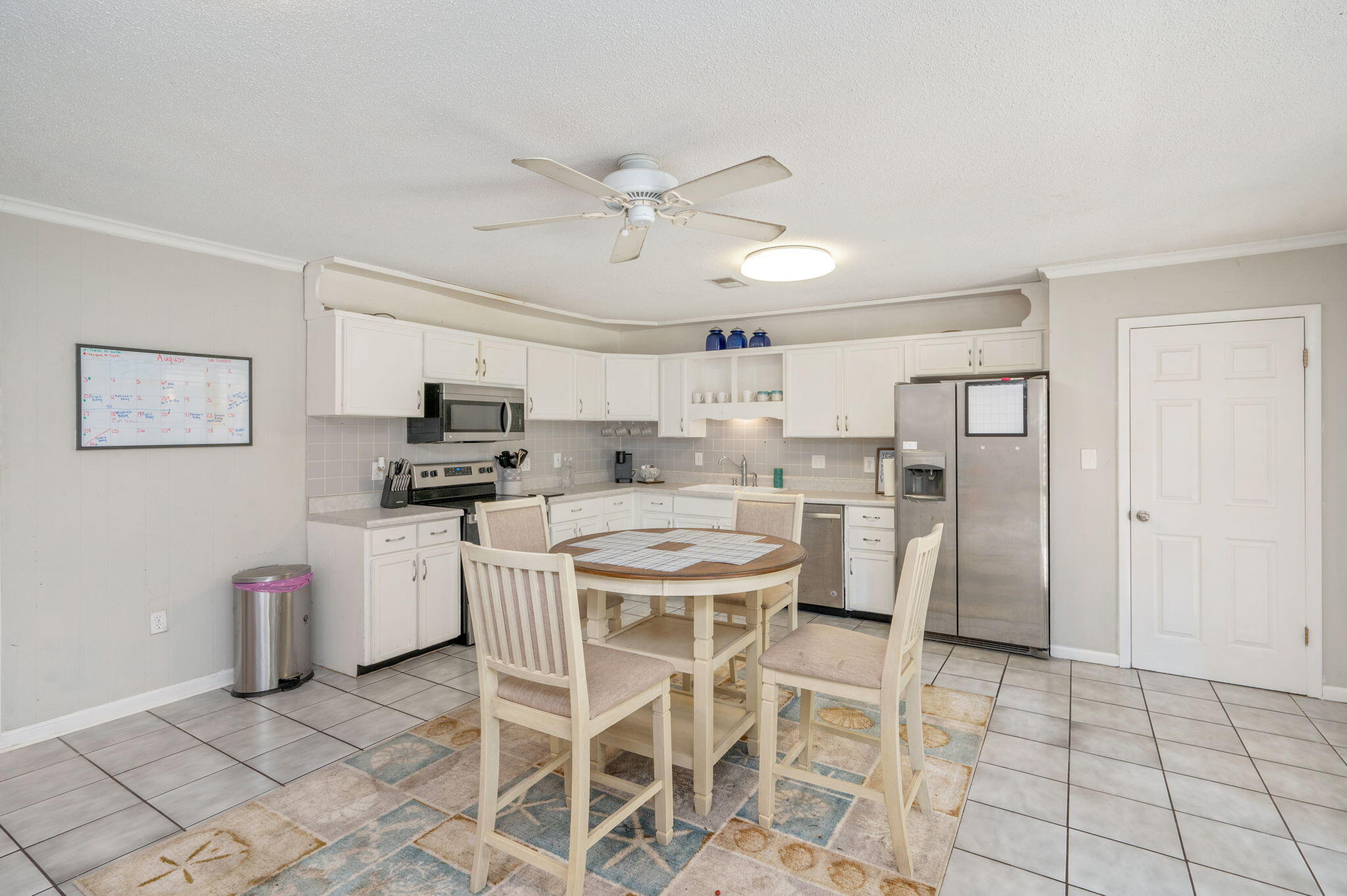 MIRAMAR ESTATES - Residential