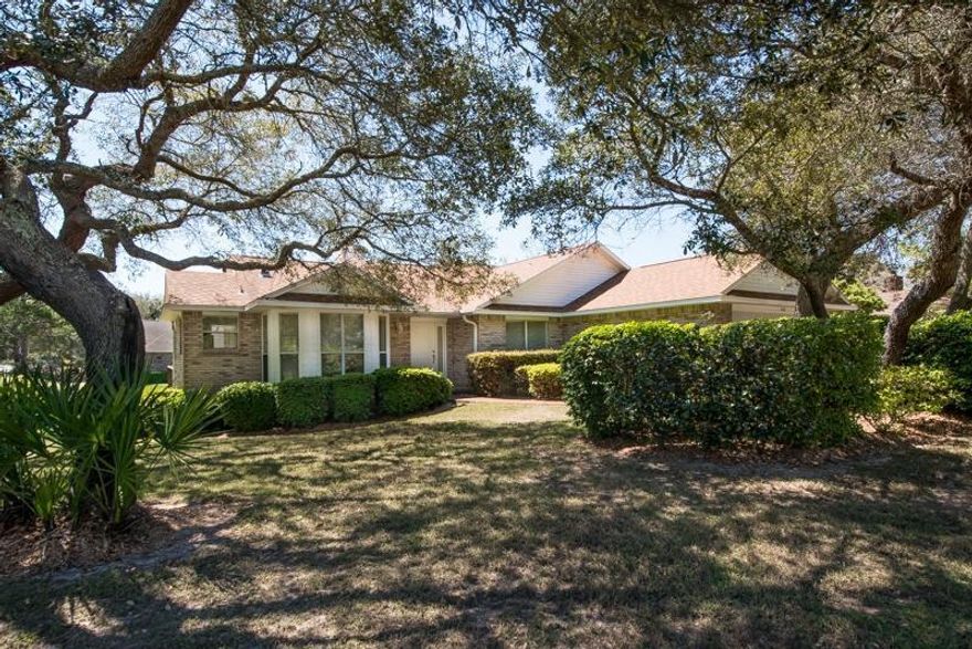 Lovely home on large corner lot overlooking a small lake. Family room, Dining room and Master Bedroom over look lake.  Entrance hall opens to Larfe Family room w/sliding doors to Large wrap around deck.  To left is Dining room and left of Dining room is Kitchen with Stainless Steel appliances.  Also a eat in area in kitchen.  Door from also to deck.  To right of Family room are the bedrooms.  Master Bedroom with Master bath, double vanities, separate shower and tub.  Small screen porch area off Master  Bedroom.  Large walk in closet.  Other two bedrooms share a full bath.Home features Hardwood and tile flooring. Carpet in Bedrooms. No Smoking unit.  No Pets. Single Family Home. No Roommates