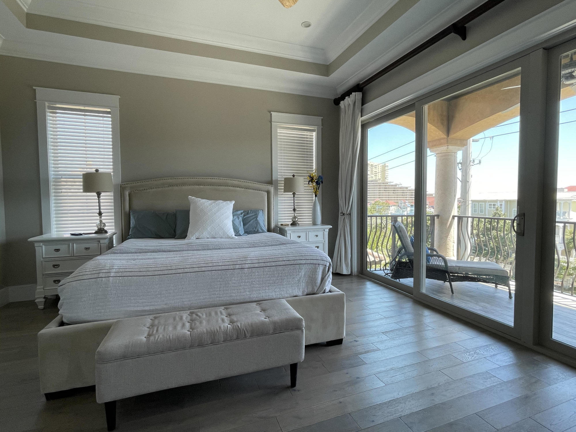 SAINT TROPEZ - Residential