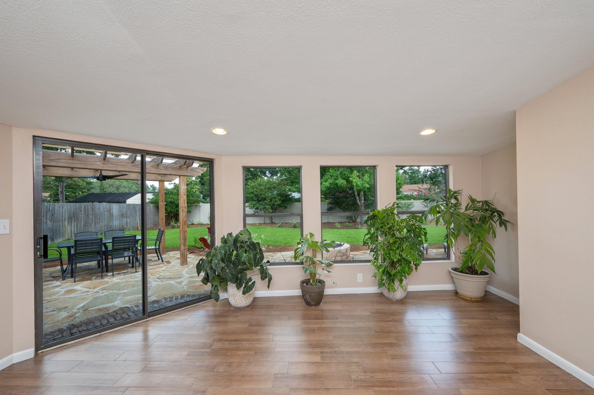 PINEWOOD ESTATES 2 - Residential