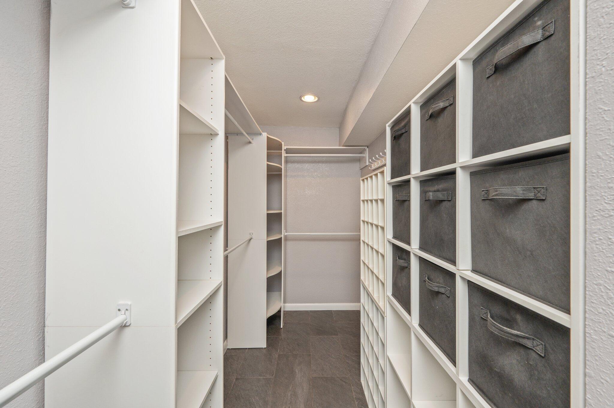 PINEWOOD ESTATES 2 - Residential