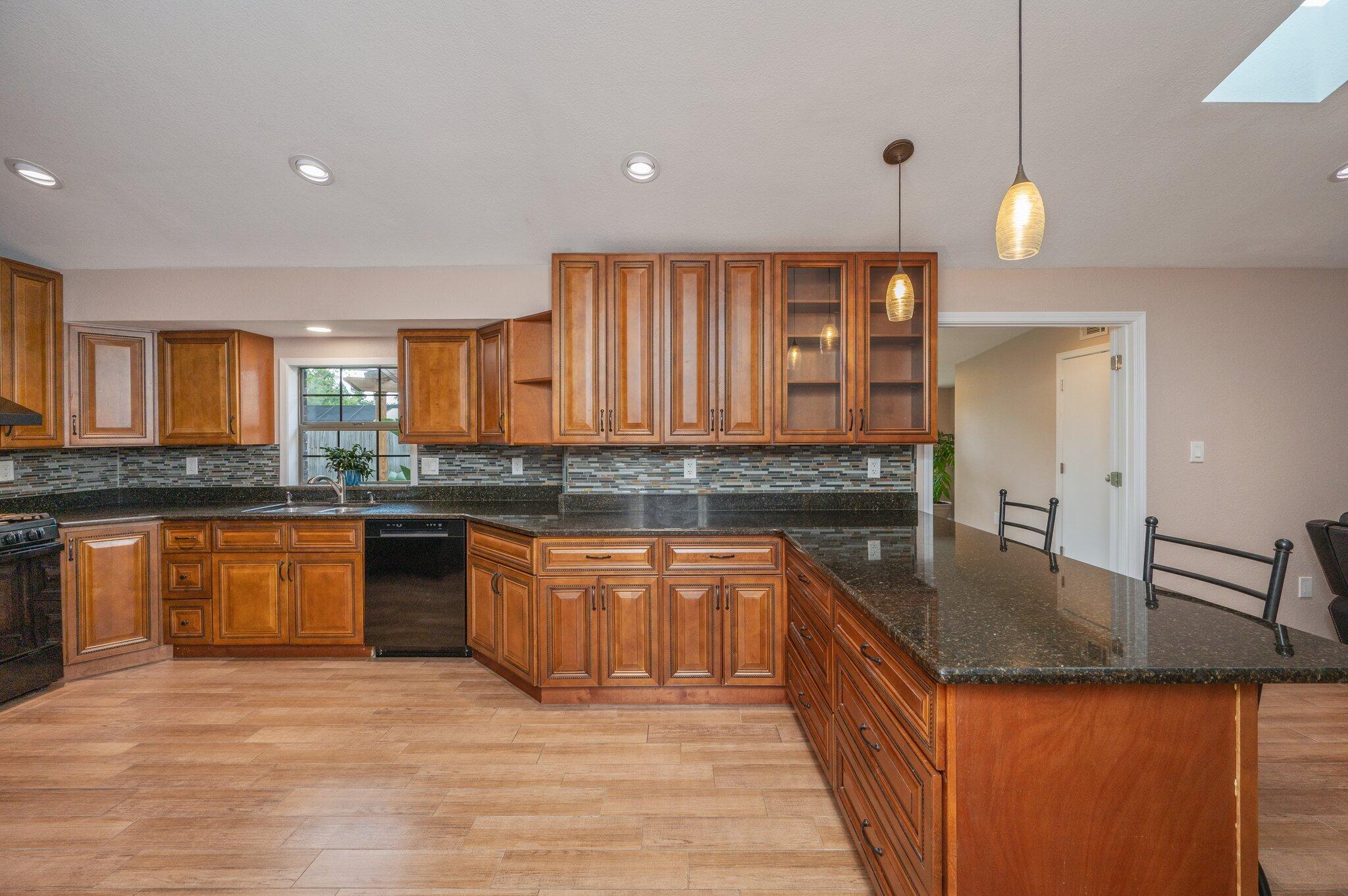 PINEWOOD ESTATES 2 - Residential