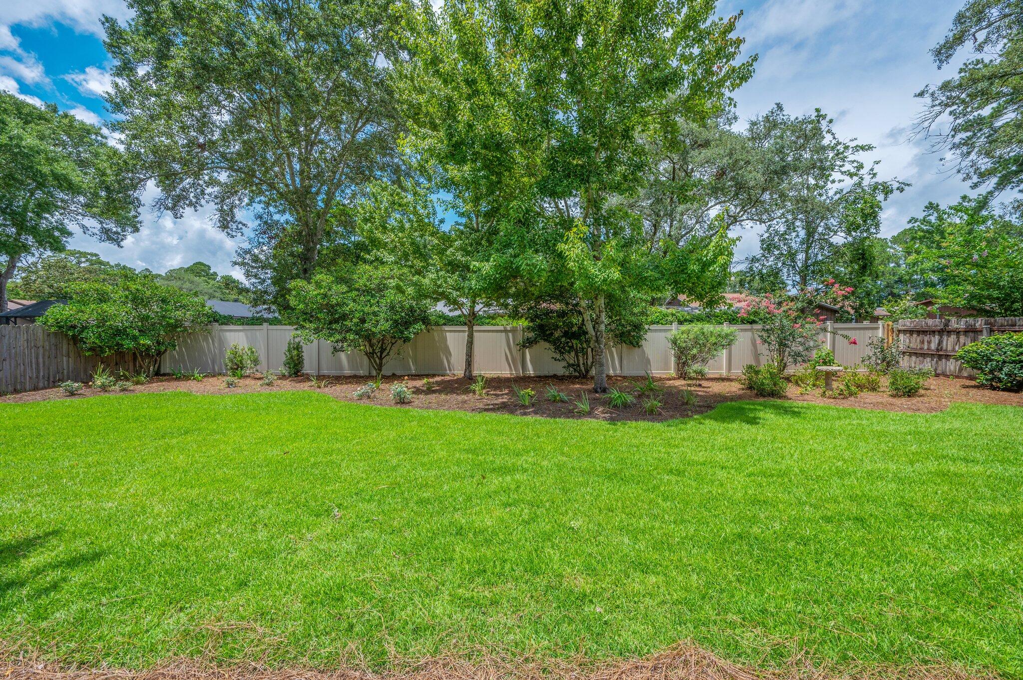 PINEWOOD ESTATES 2 - Residential