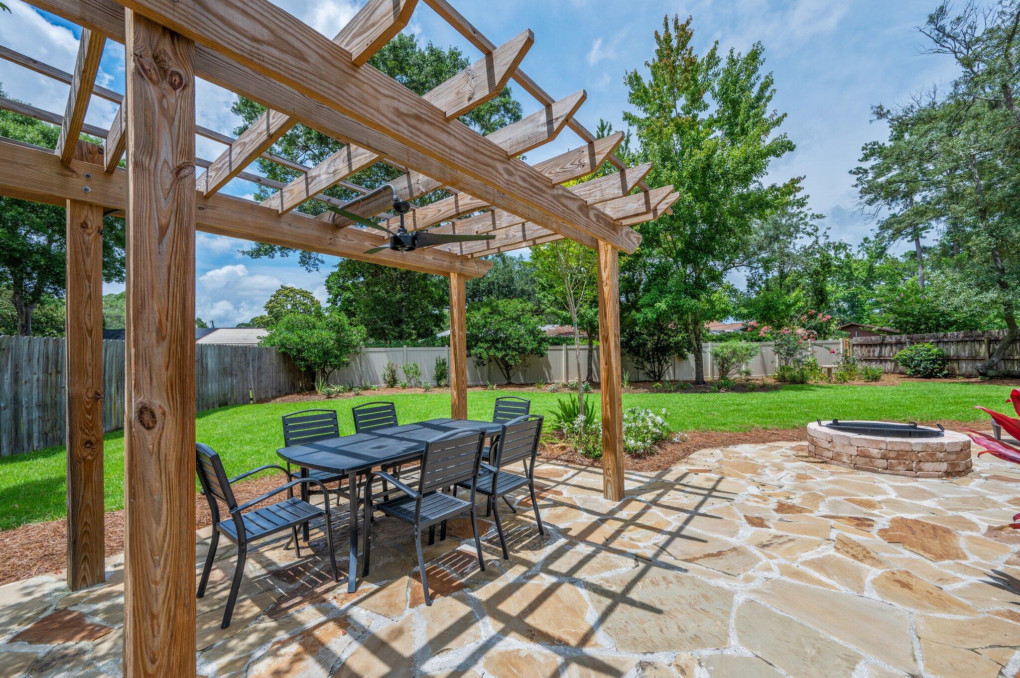 PINEWOOD ESTATES 2 - Residential