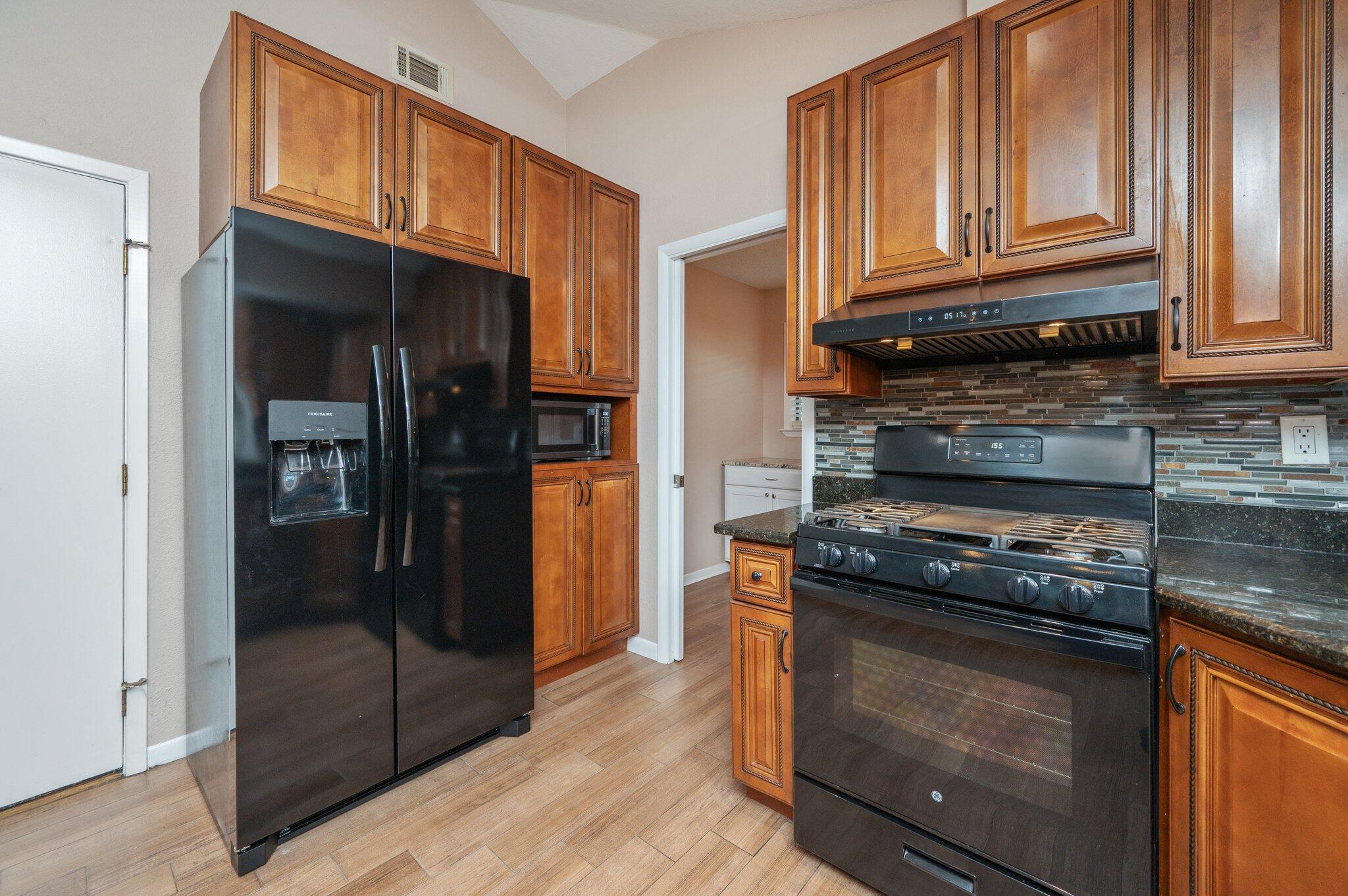 PINEWOOD ESTATES 2 - Residential