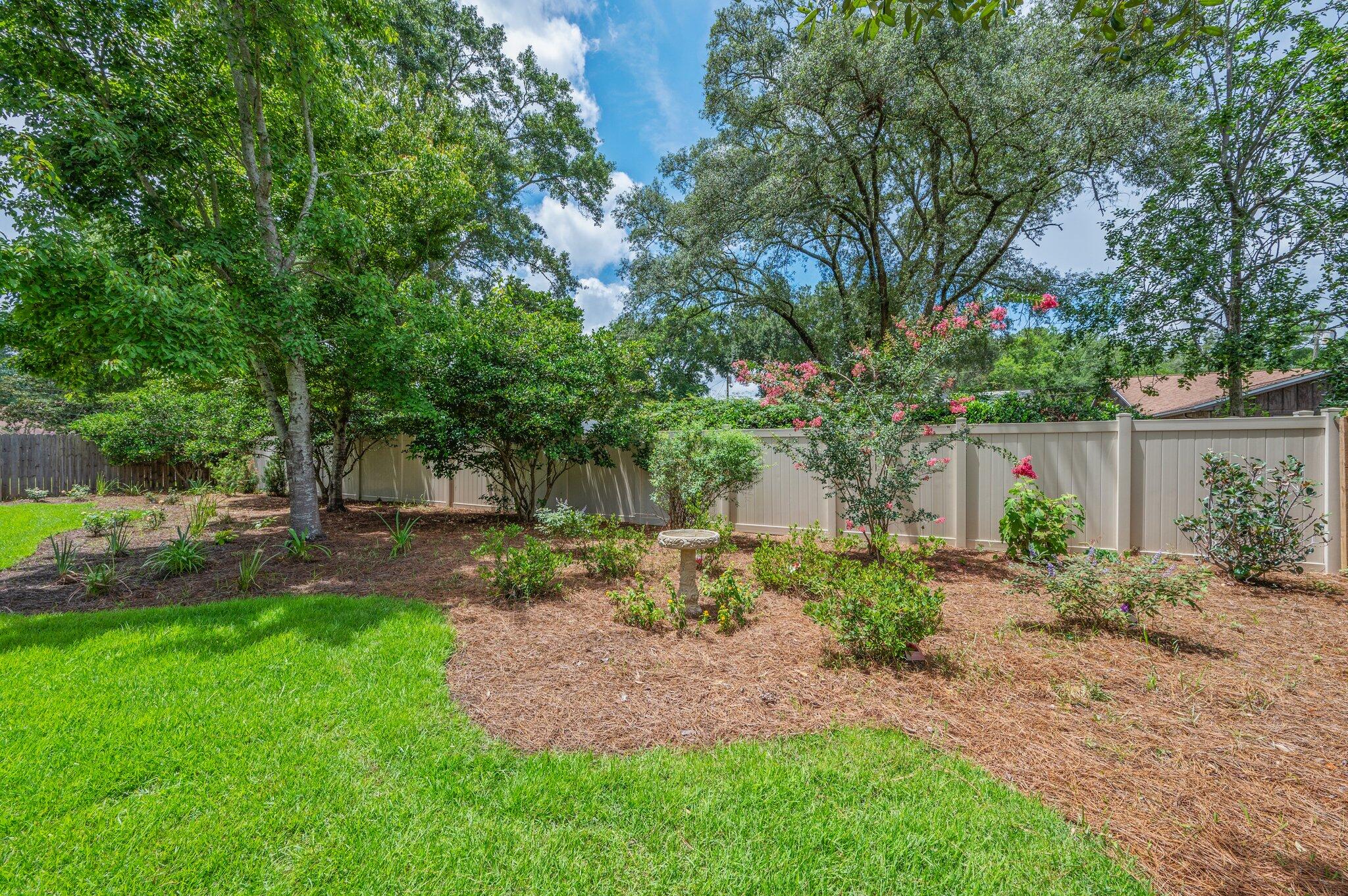 PINEWOOD ESTATES 2 - Residential