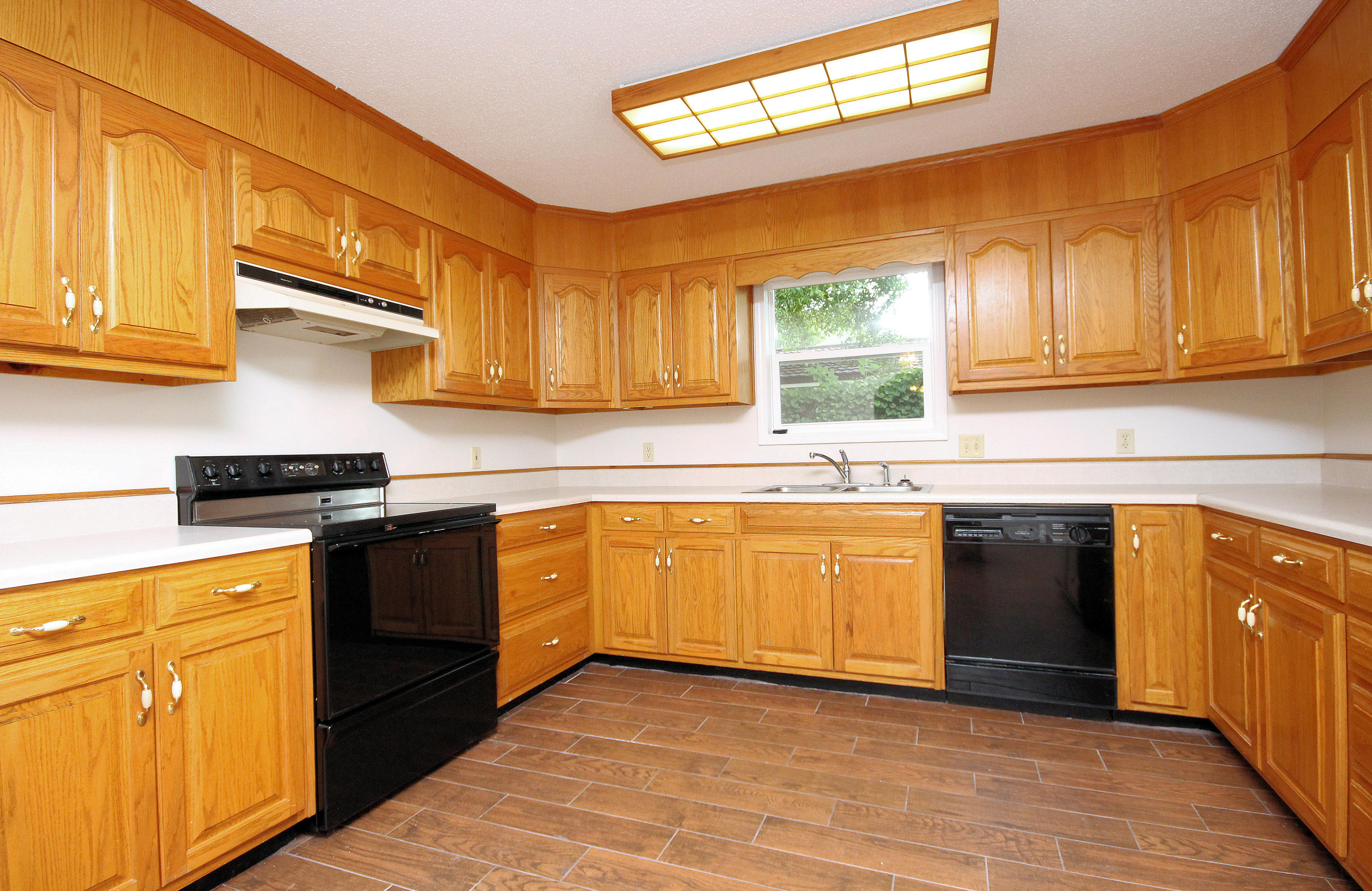 KENWOOD S/D 1ST ADDN - Residential