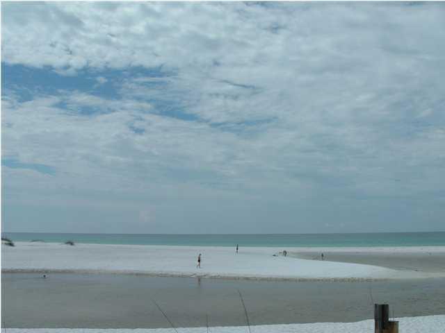 EASTERN LAKE ESTATES - Land