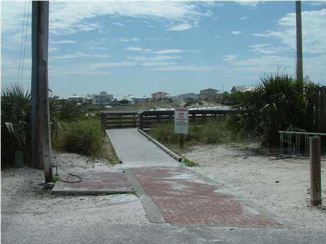 EASTERN LAKE ESTATES - Land