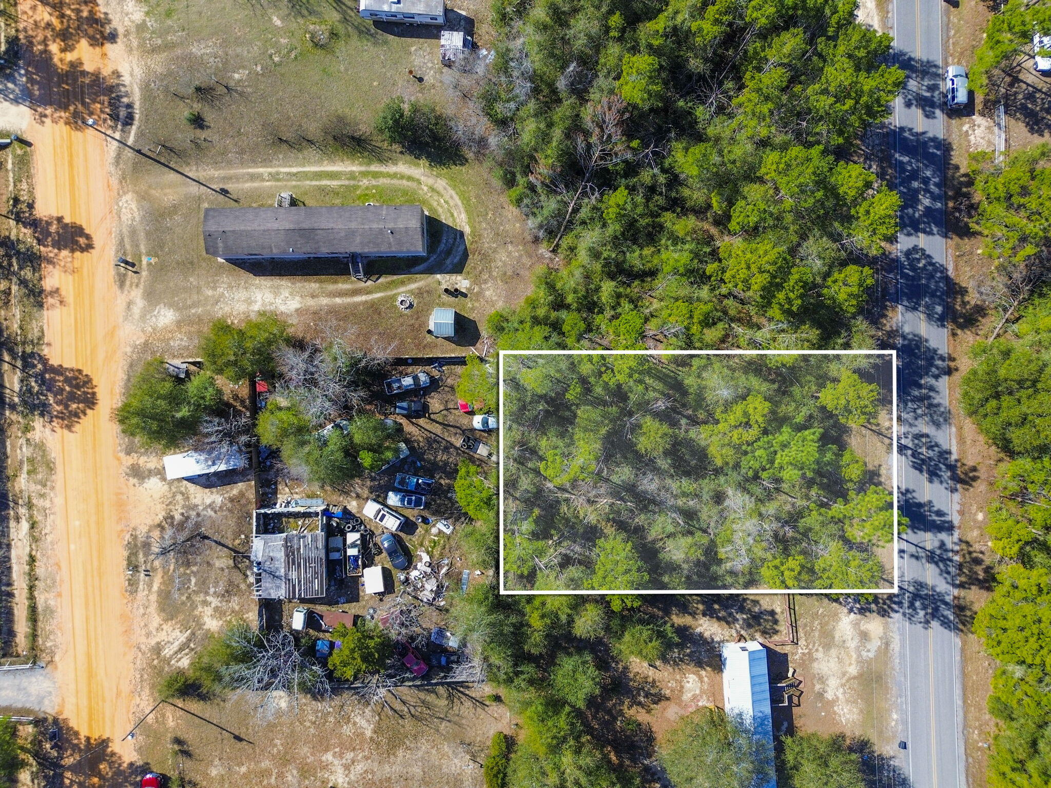 METES & BOUNDS - Land