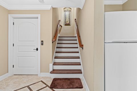 listing image 90