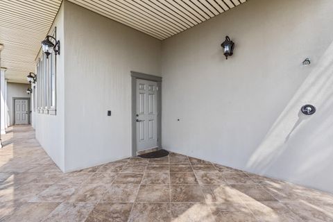 listing image 107