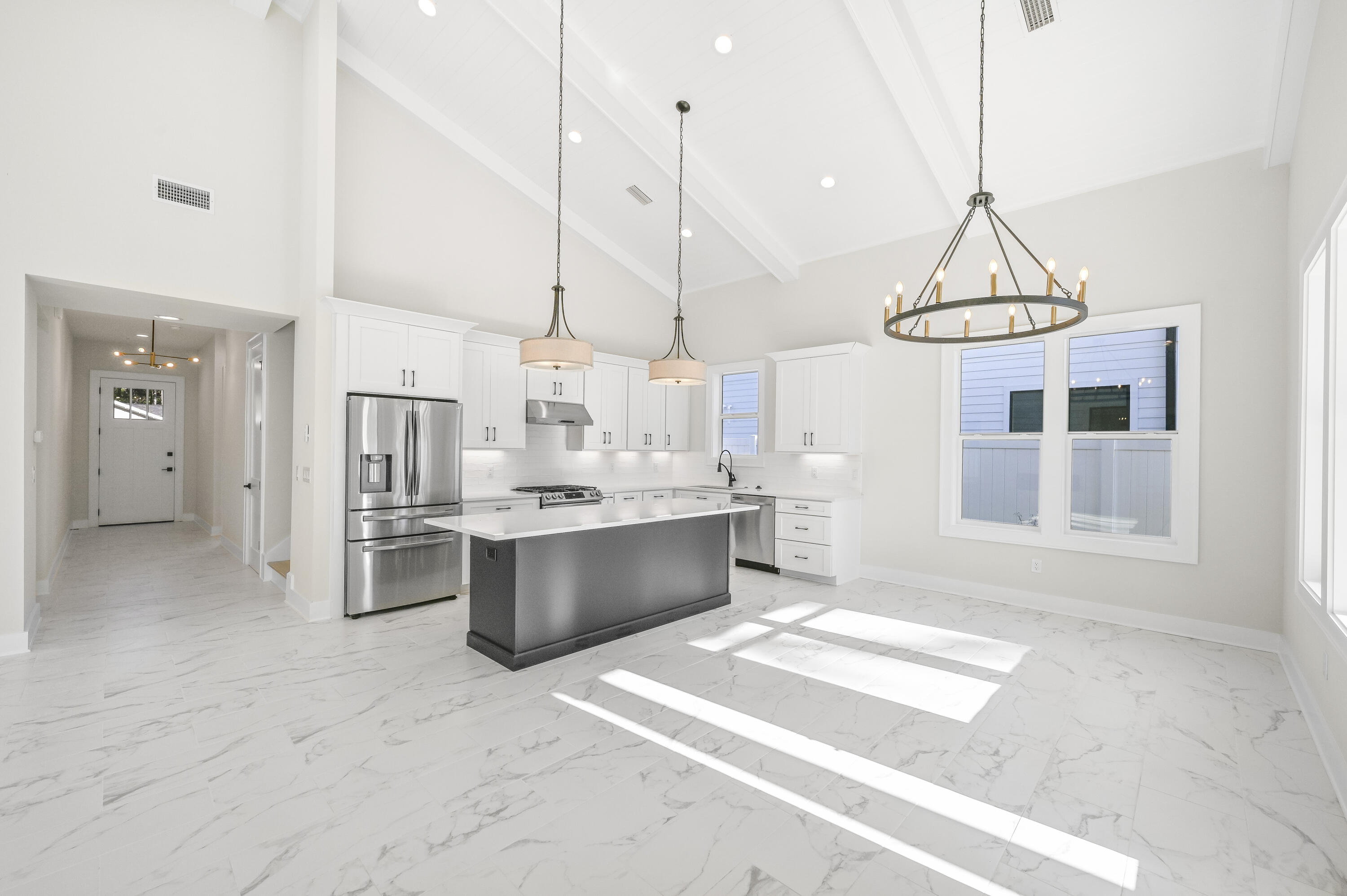 GULF SHORE MANOR - Residential