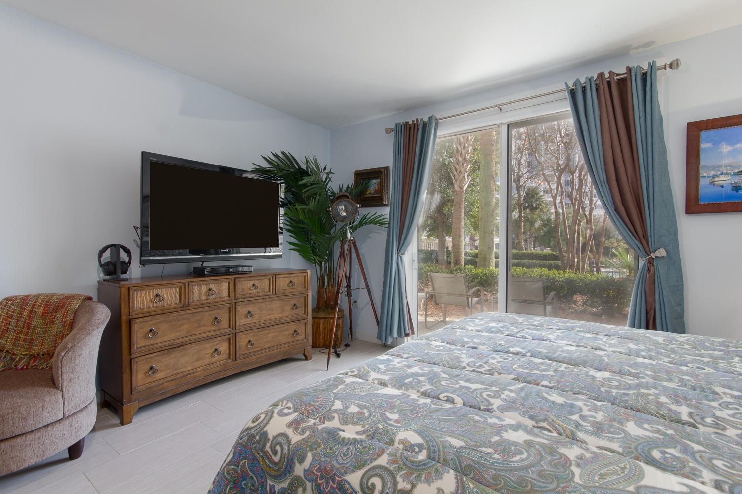 BAHIA CONDO - Residential