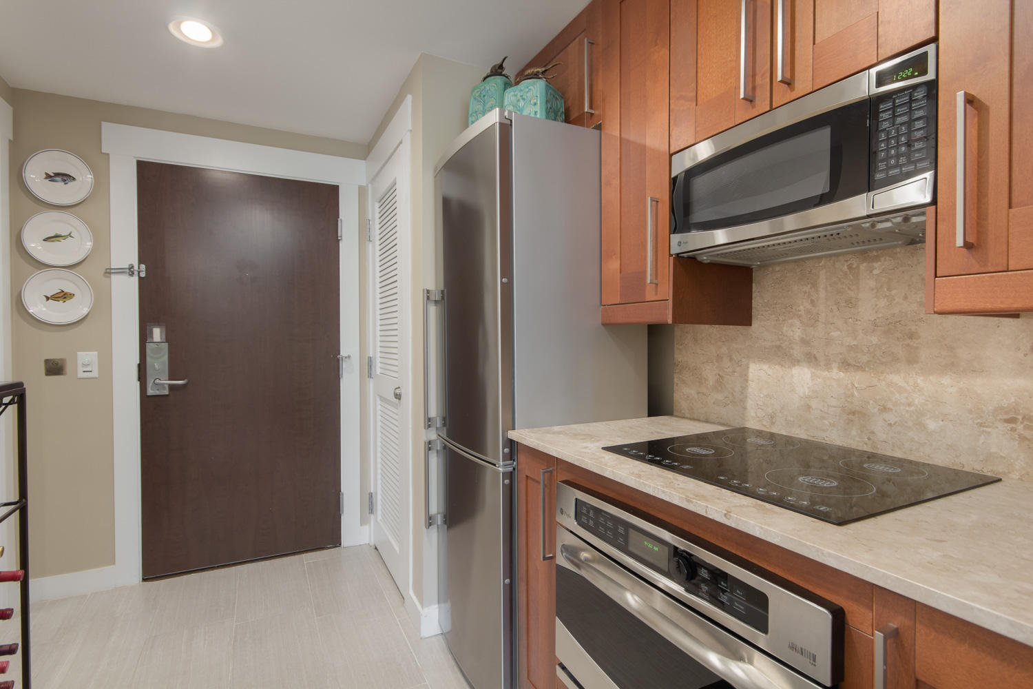 BAHIA CONDO - Residential