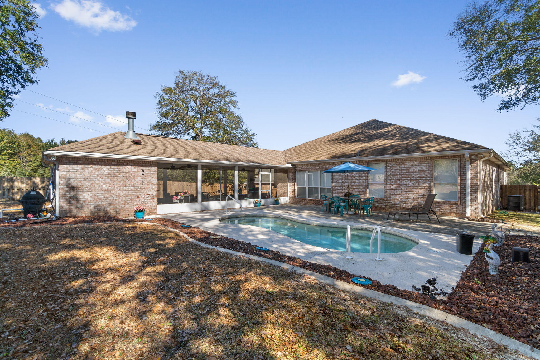 TRAILWOOD ESTATES - Residential