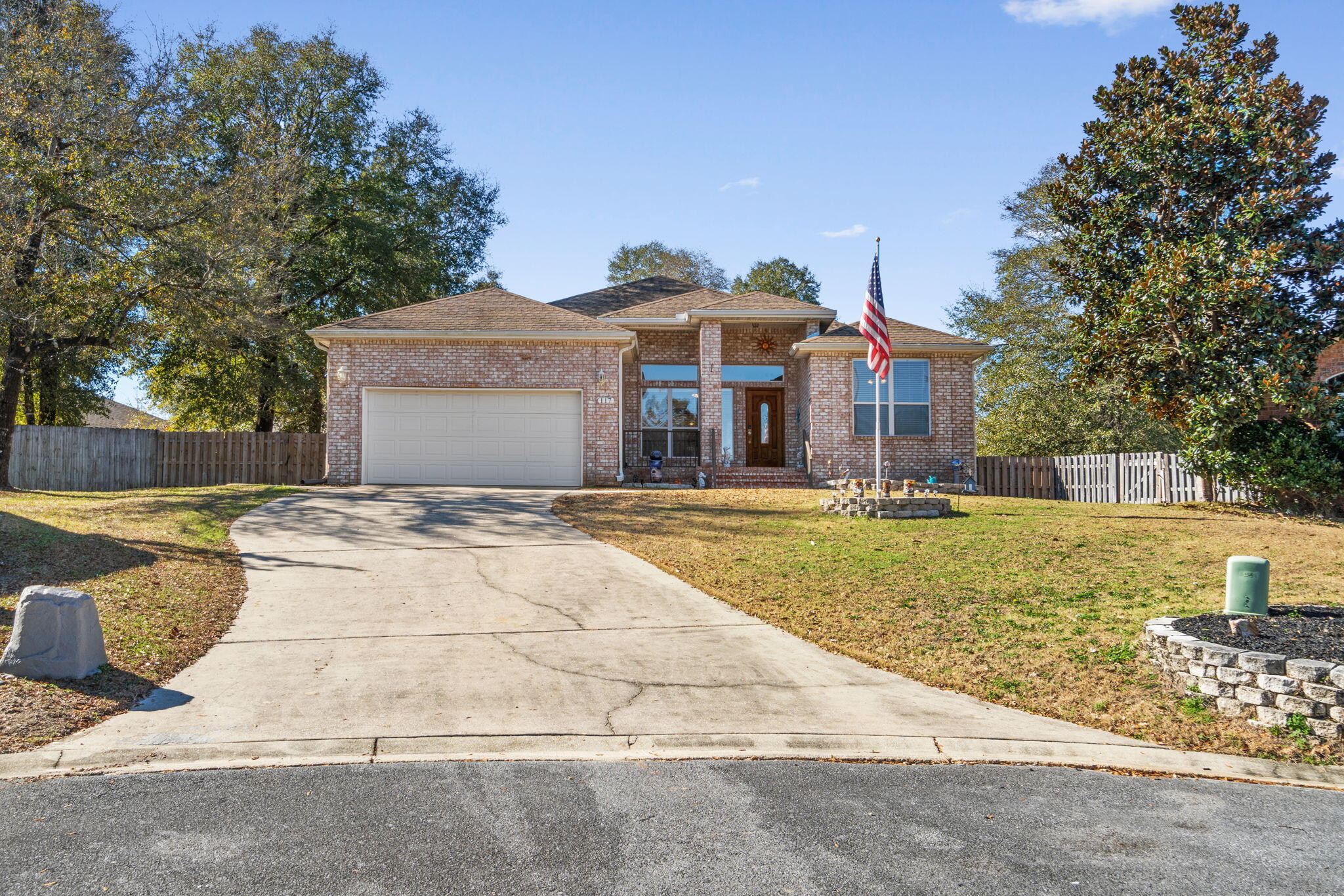 TRAILWOOD ESTATES - Residential