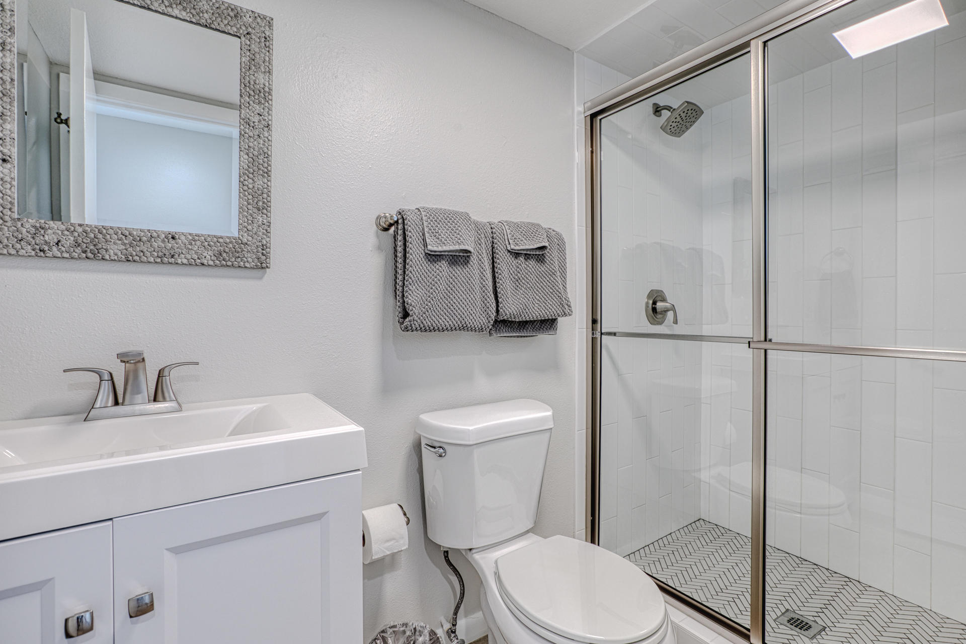 PINE RIDGE TRACE RE/SUB - Residential