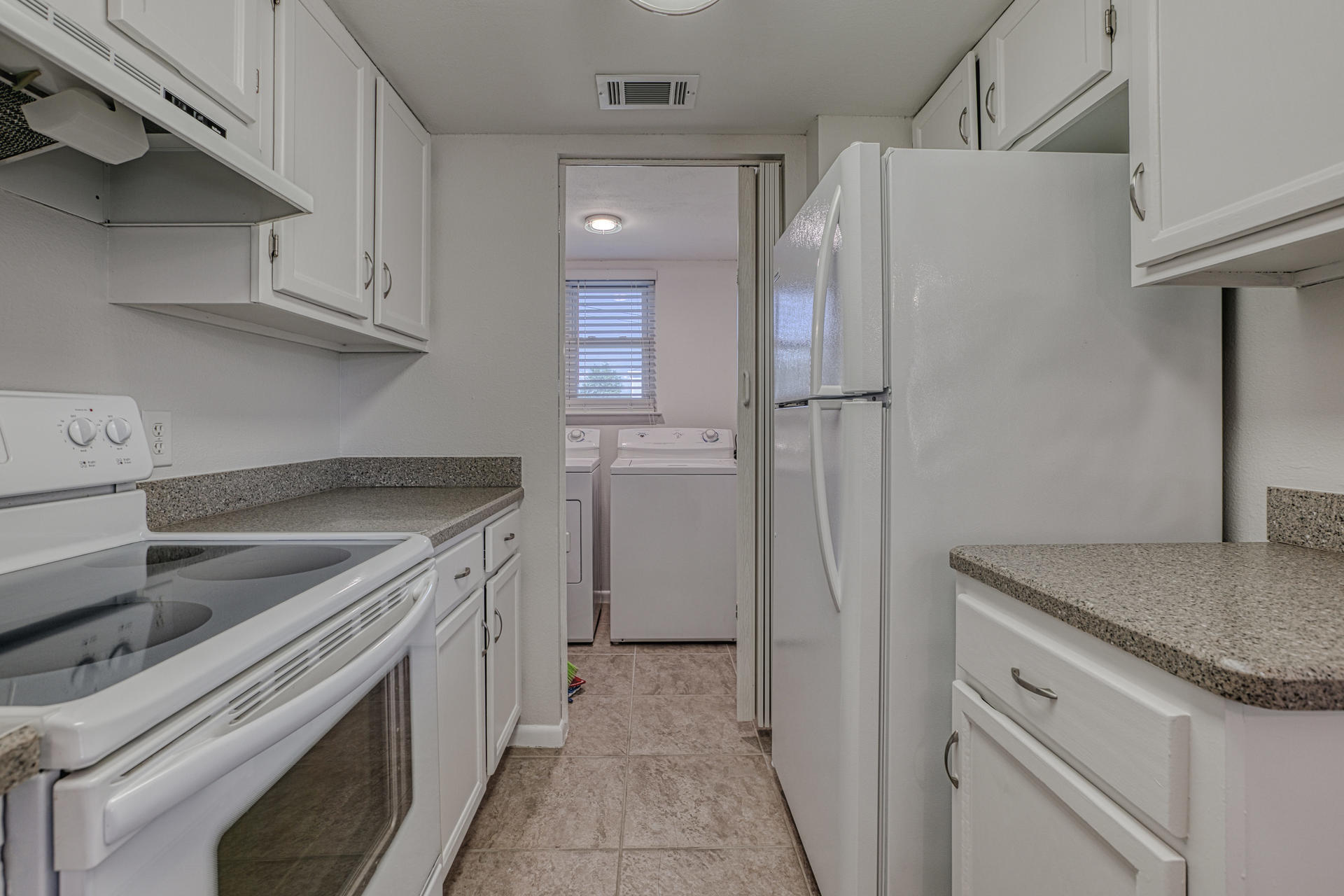 PINE RIDGE TRACE RE/SUB - Residential