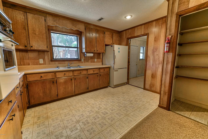 RIVIERA BEACH 1ST ADDN - Residential