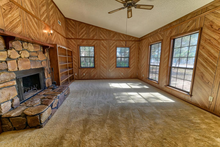 RIVIERA BEACH 1ST ADDN - Residential